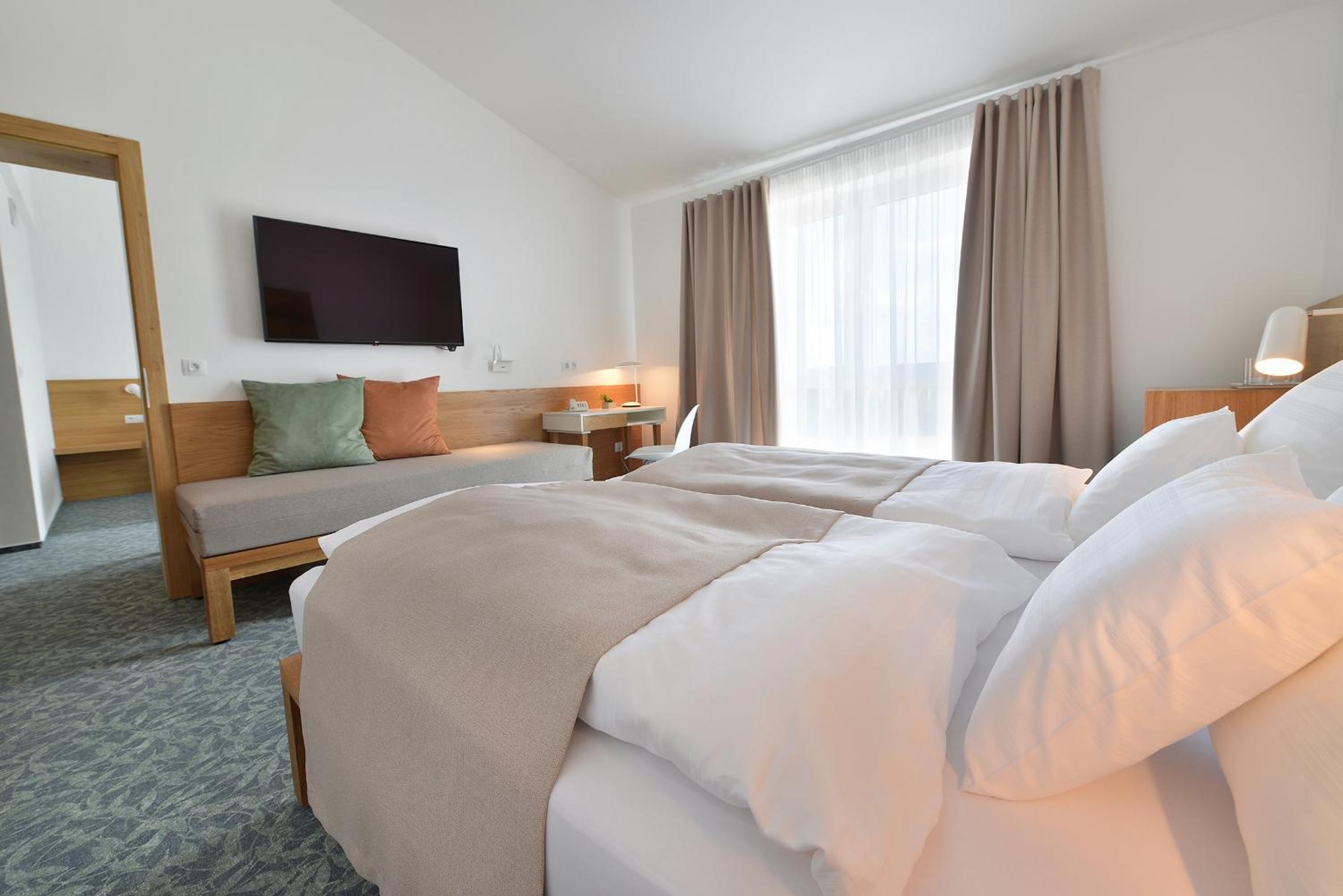 Superior Family Room - Free Access to Spa - Photo 7