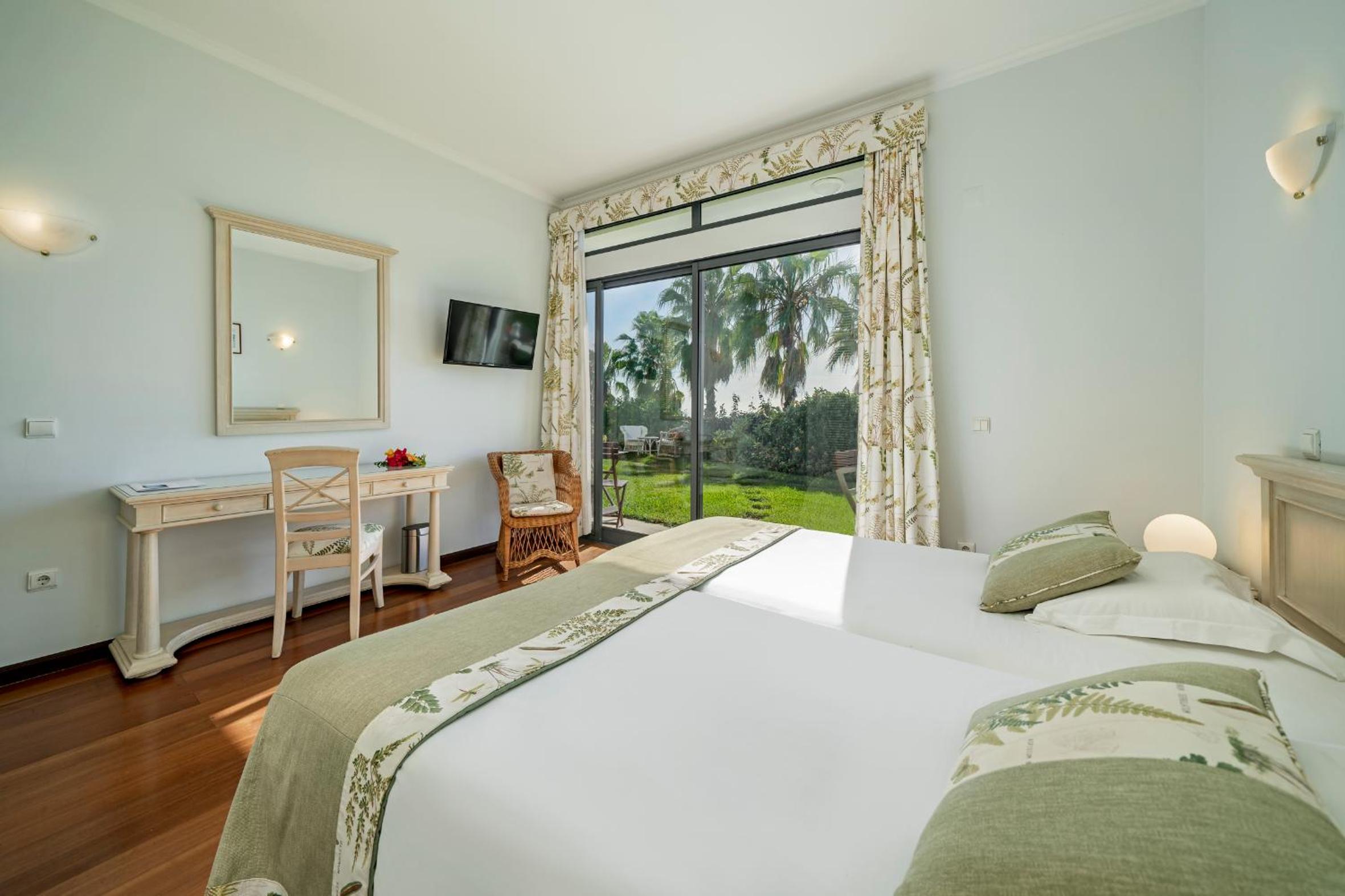 Standard Twin Room photo 1