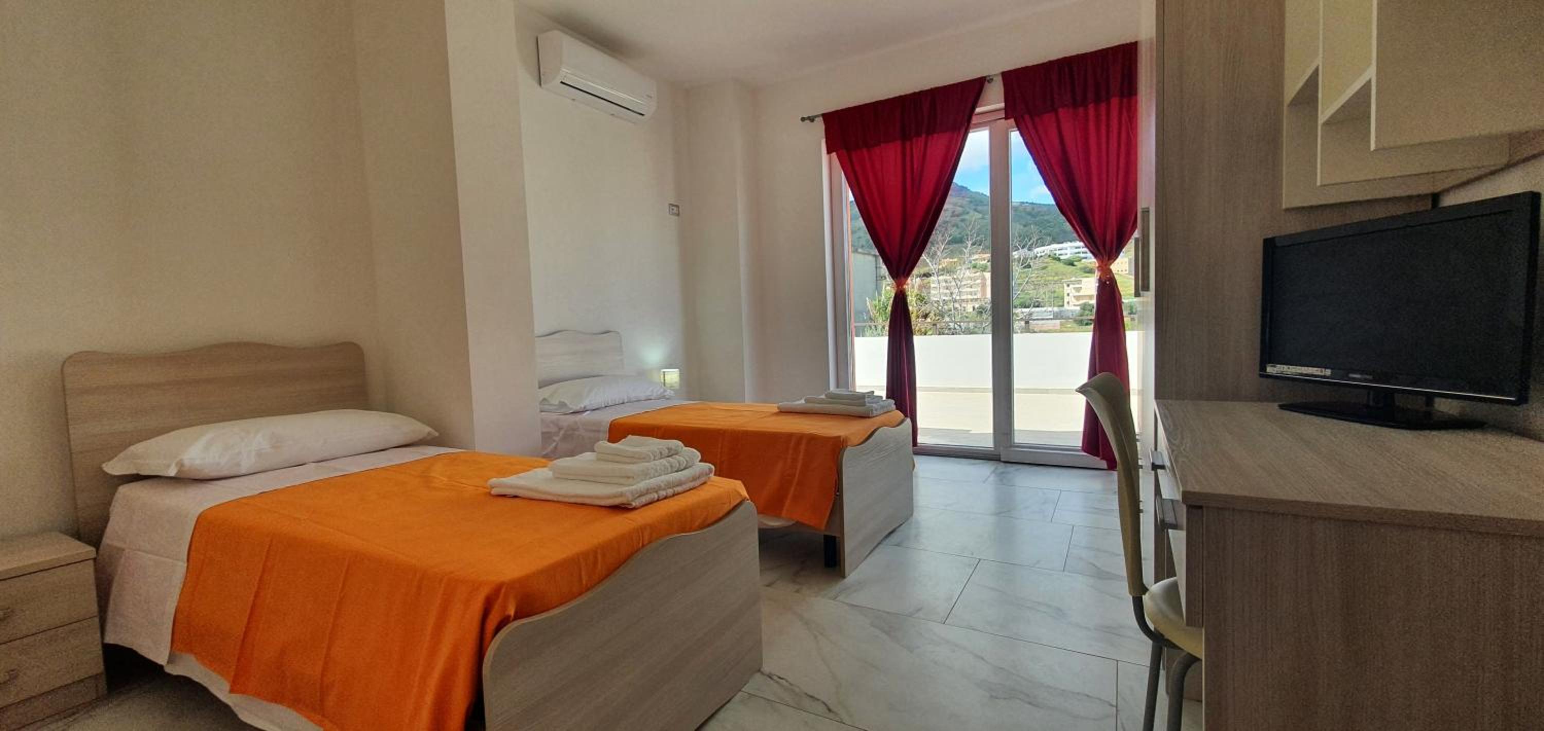 Twin Room