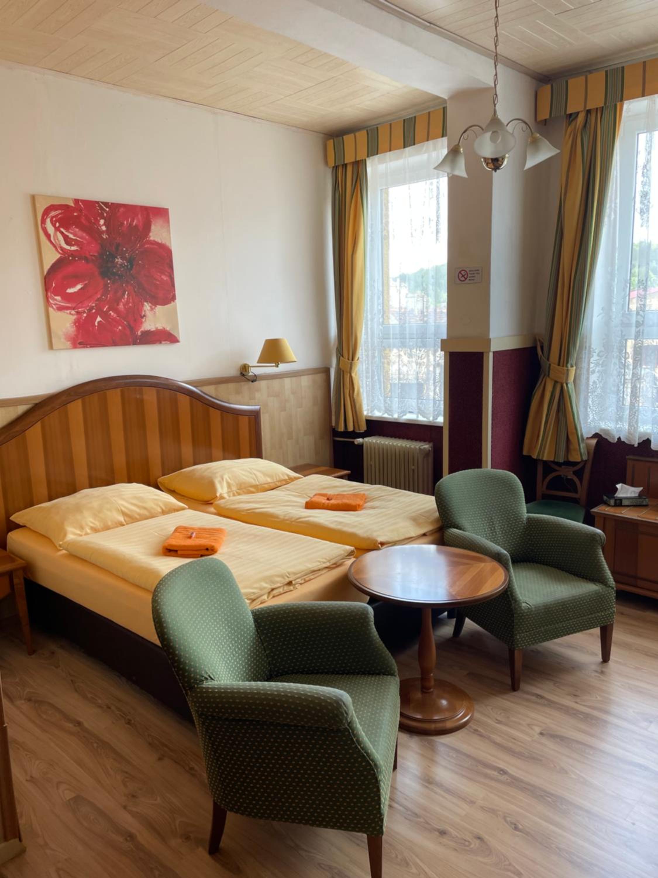 Triple Room with Private Bathroom