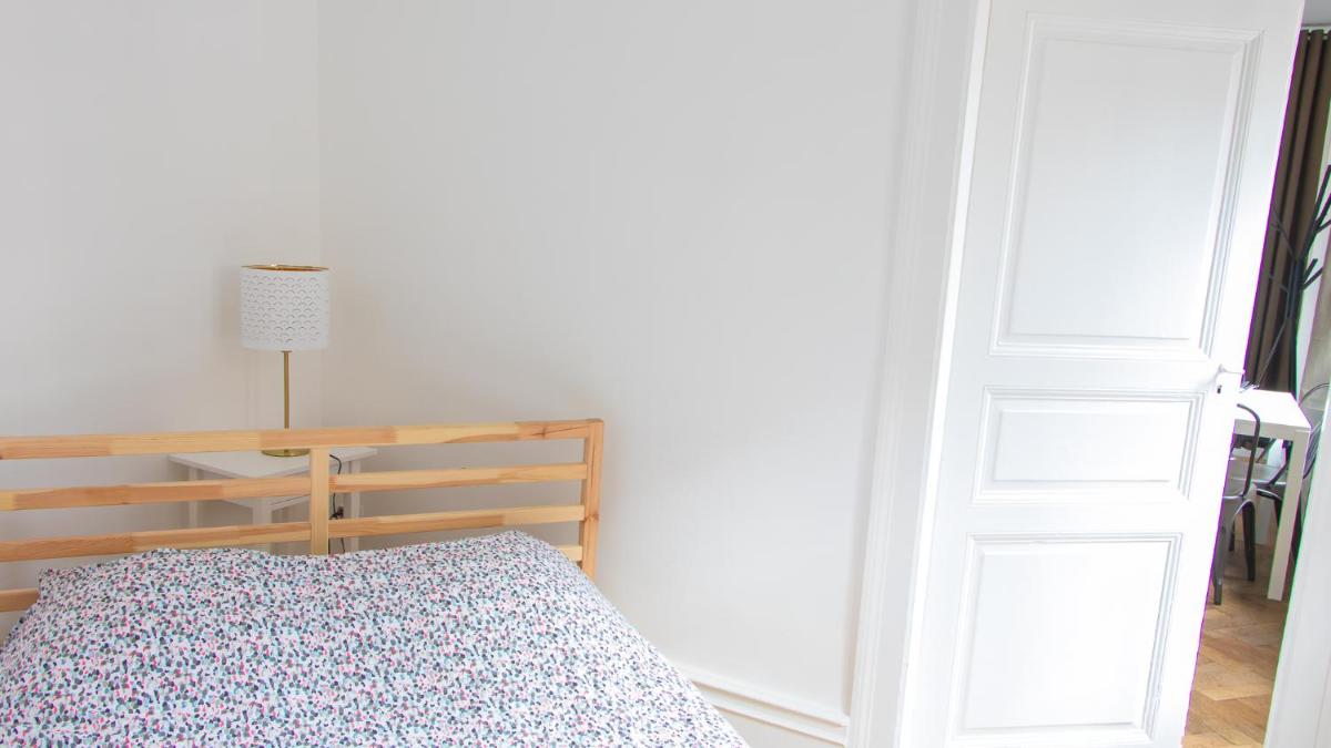 One-Bedroom Apartment - 3rd Floor - Photo 5