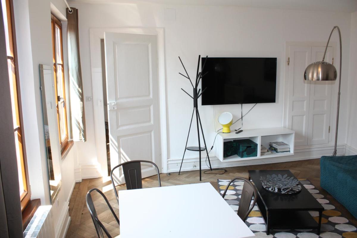 One-Bedroom Apartment - 3rd Floor - Photo 7