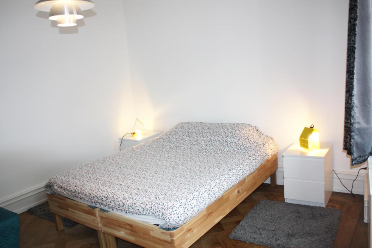 Three-Bedroom Apartment - 3rd Floor - Photo 19