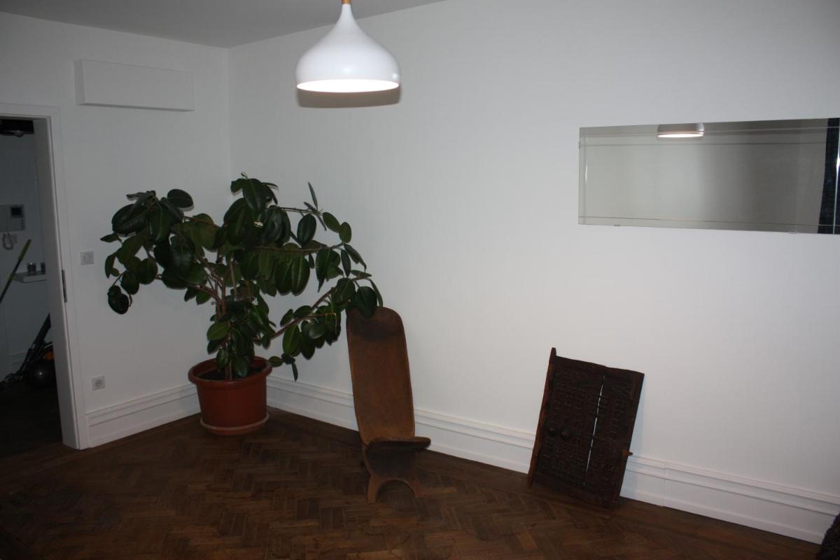 Three-Bedroom Apartment - 3rd Floor - Photo 42