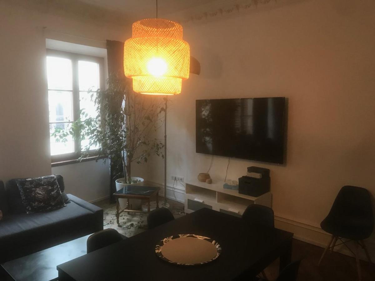 Three-Bedroom Apartment - 2nd Floor - Photo 2