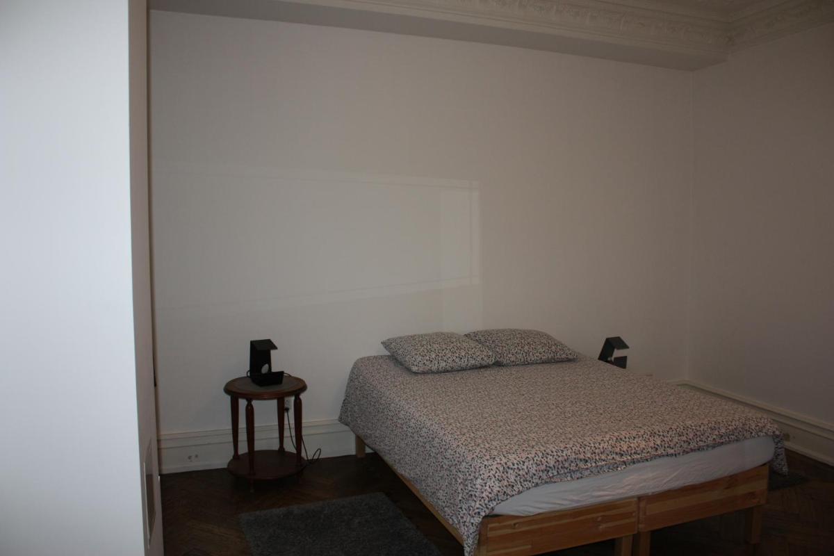 Three-Bedroom Apartment - 2nd Floor - Photo 10