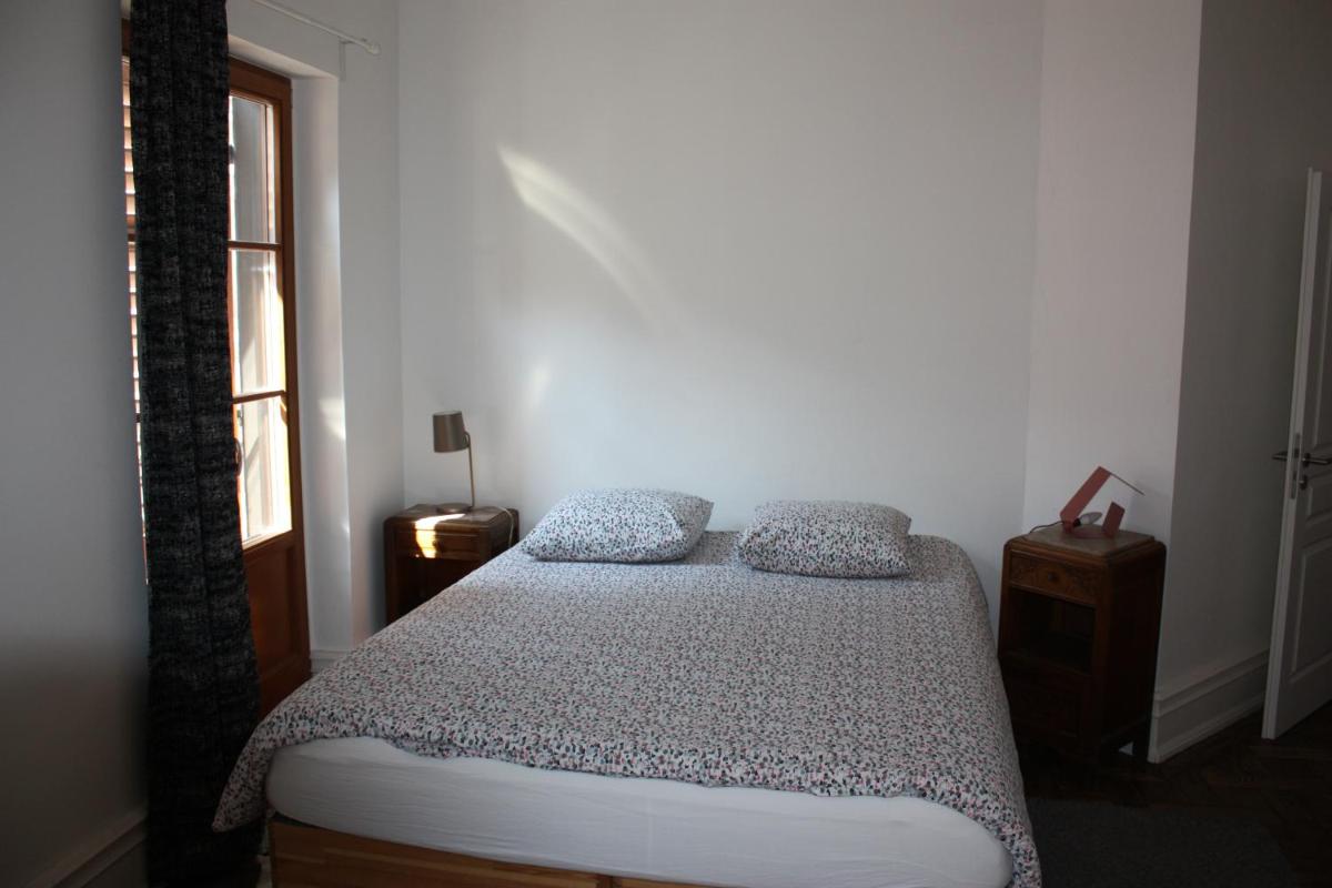 Three-Bedroom Apartment - 2nd Floor - Photo 19