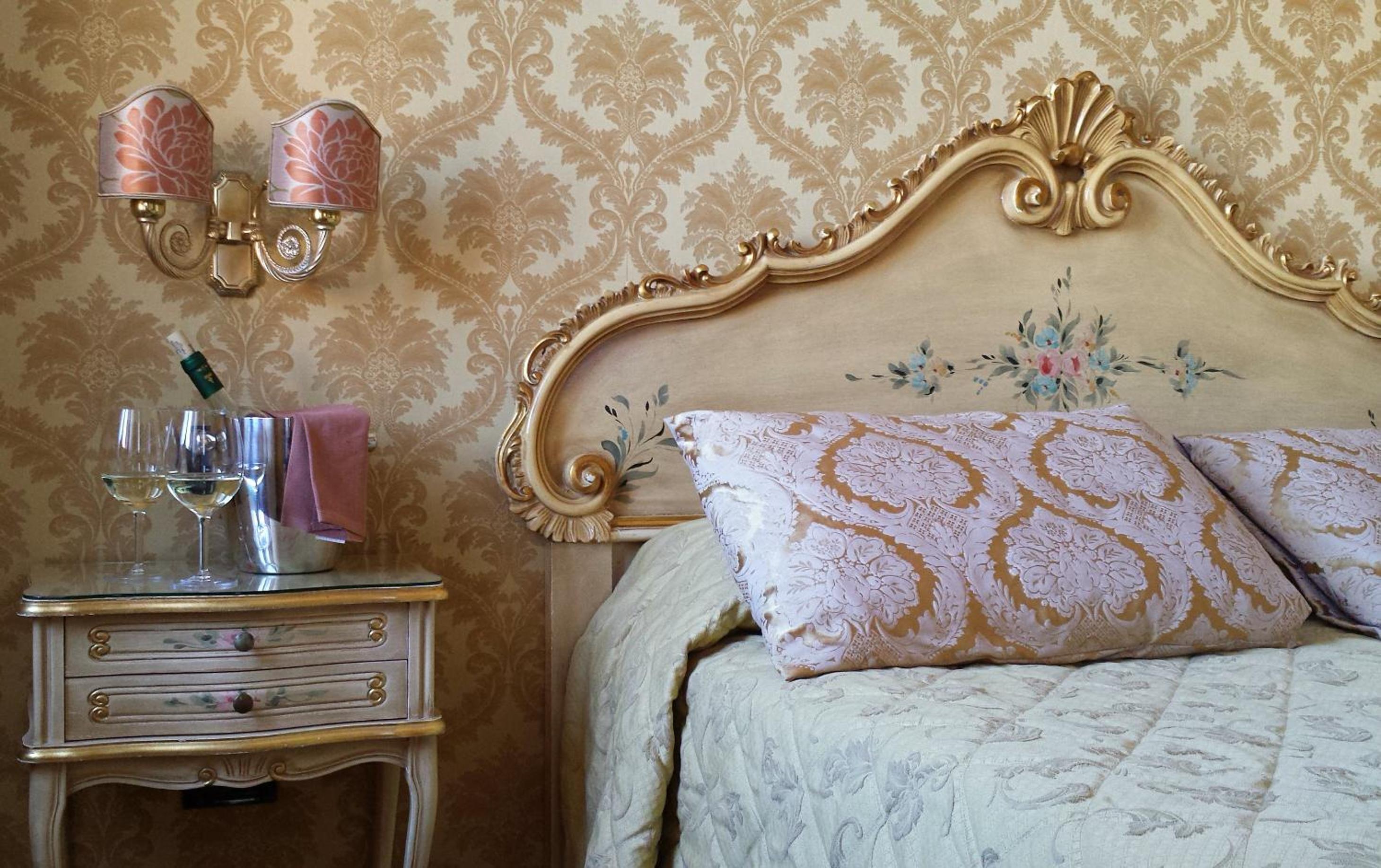 Superior Double Room with Grand Canal View