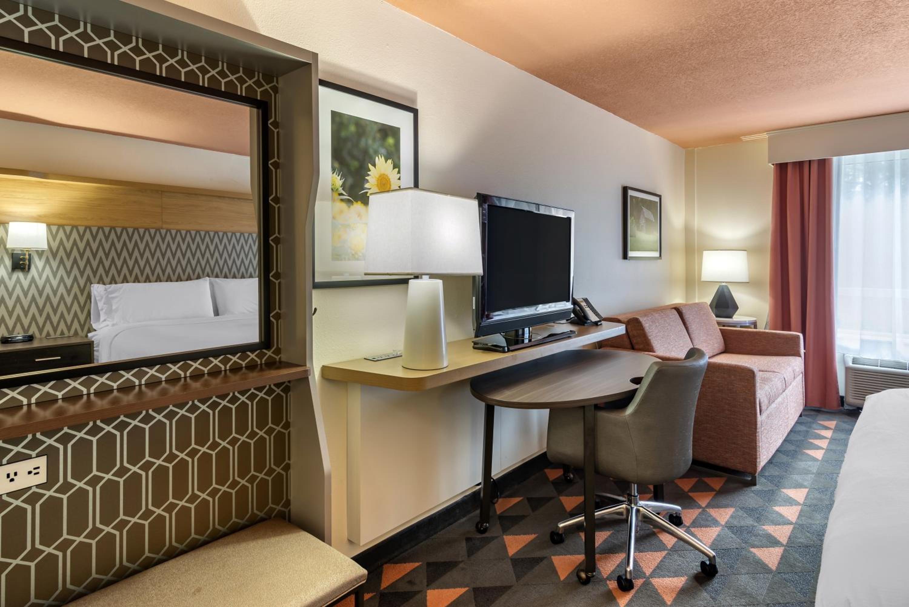 Standard Room - Photo 1