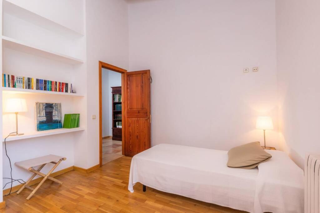 Casa de cuatro habitaciones