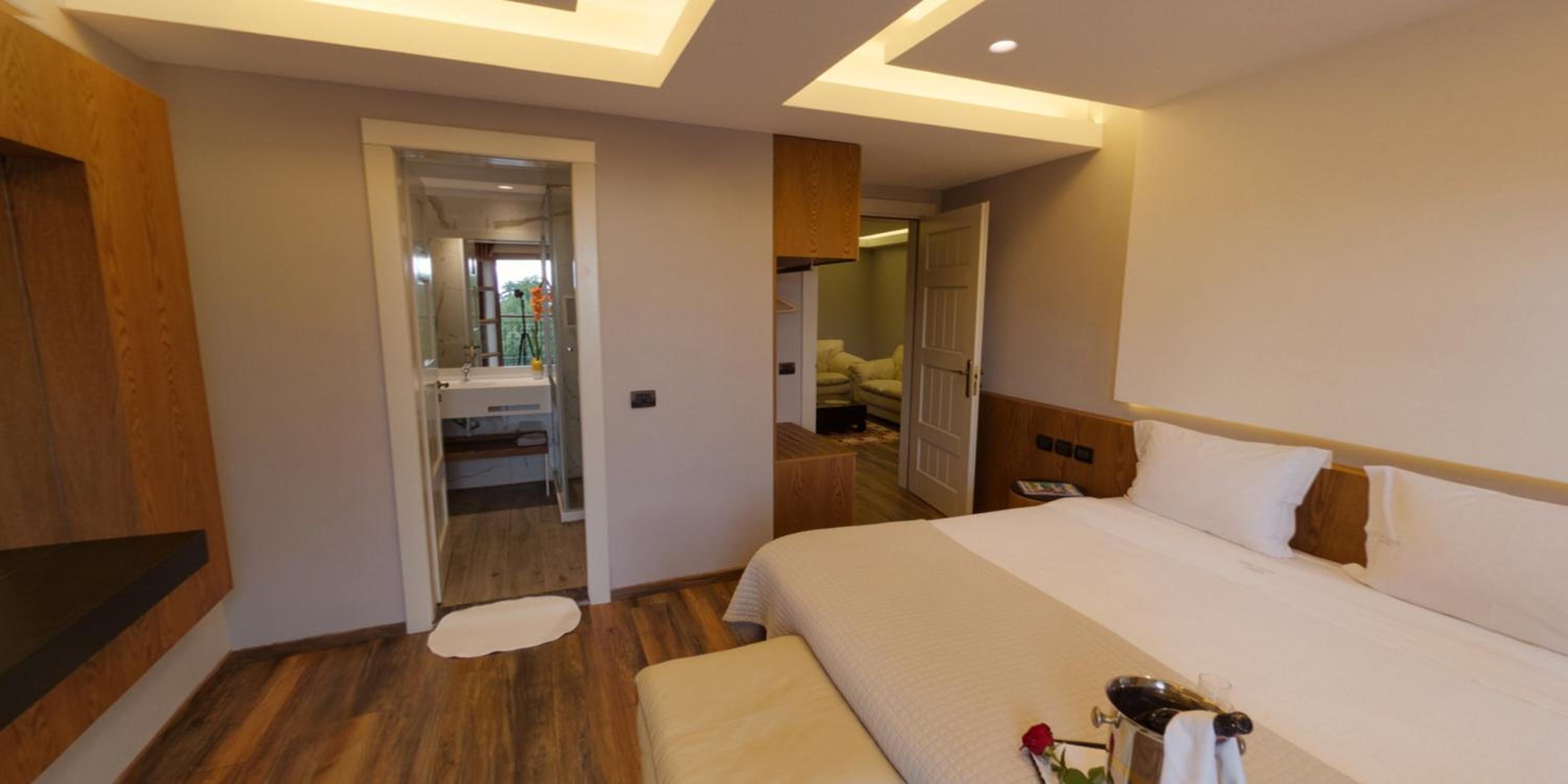 Two-Bedroom Suite