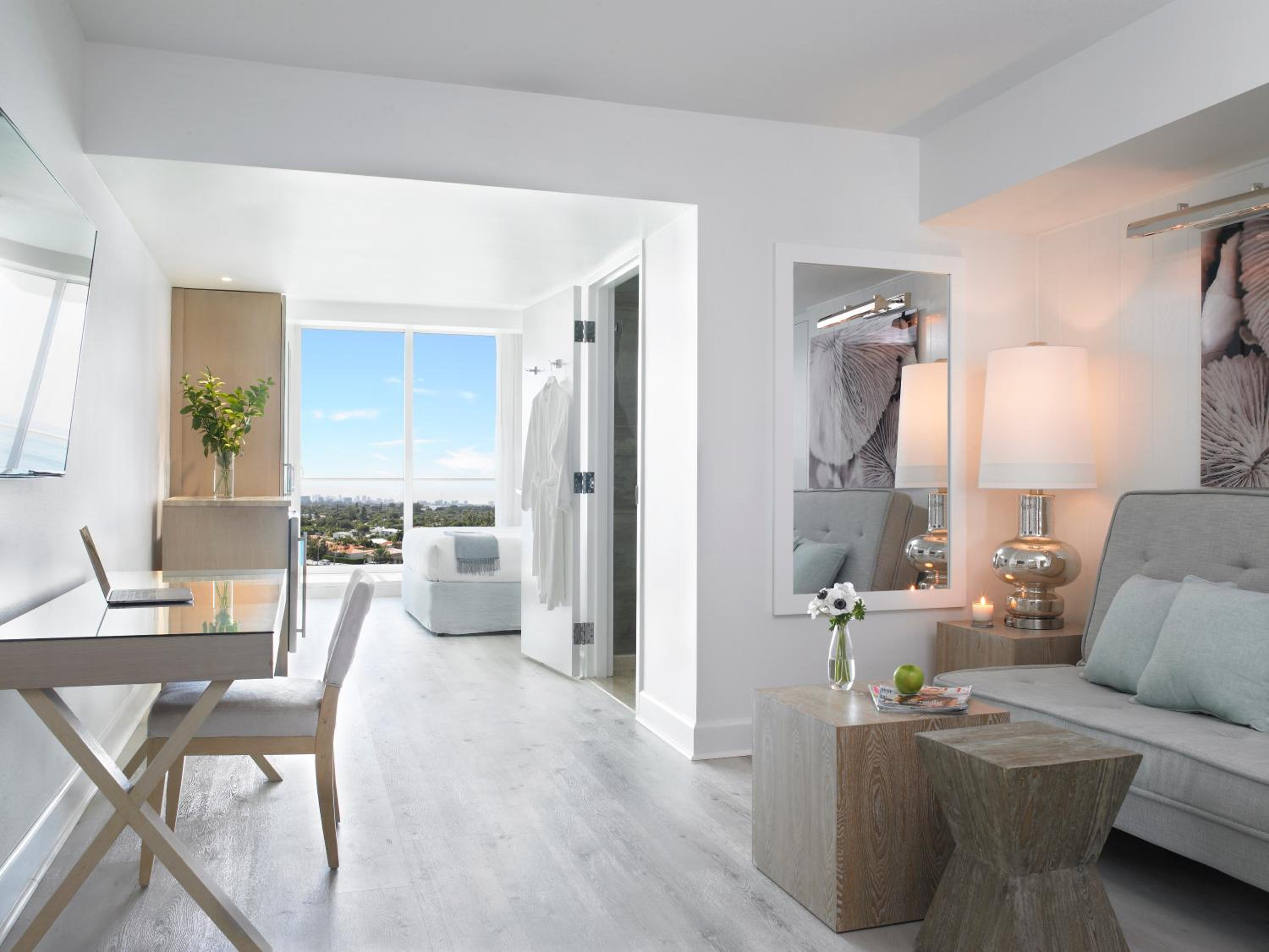 Sunset View King Suite