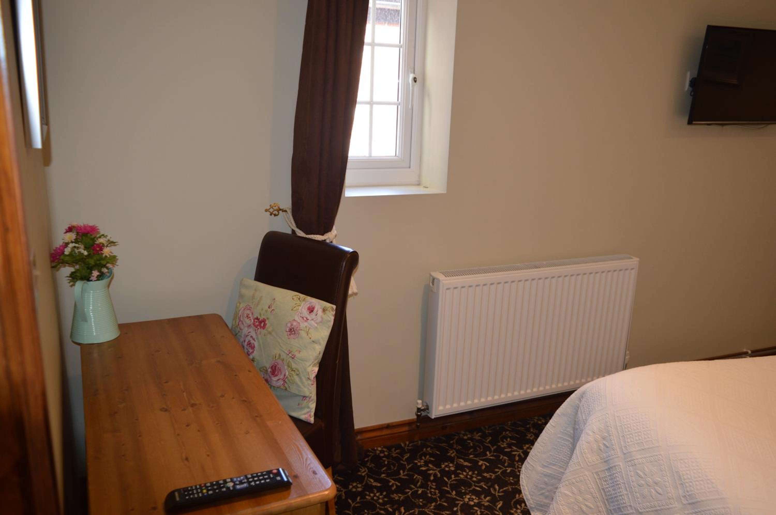 Double Room - Ground Floor photo 3