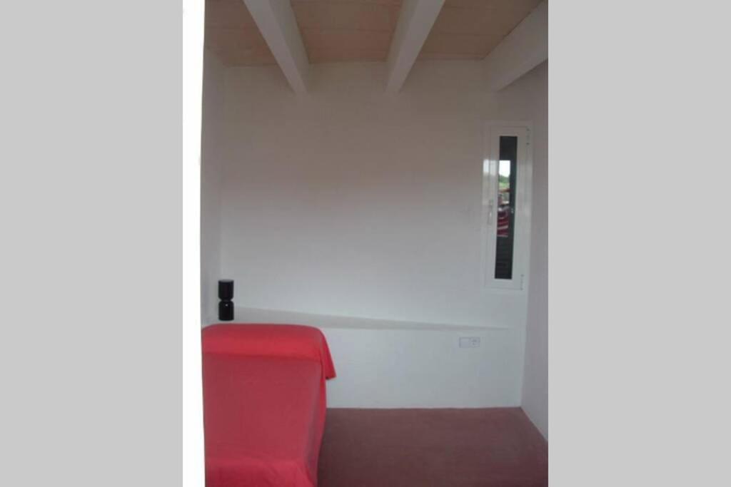 Casa de cuatro habitaciones