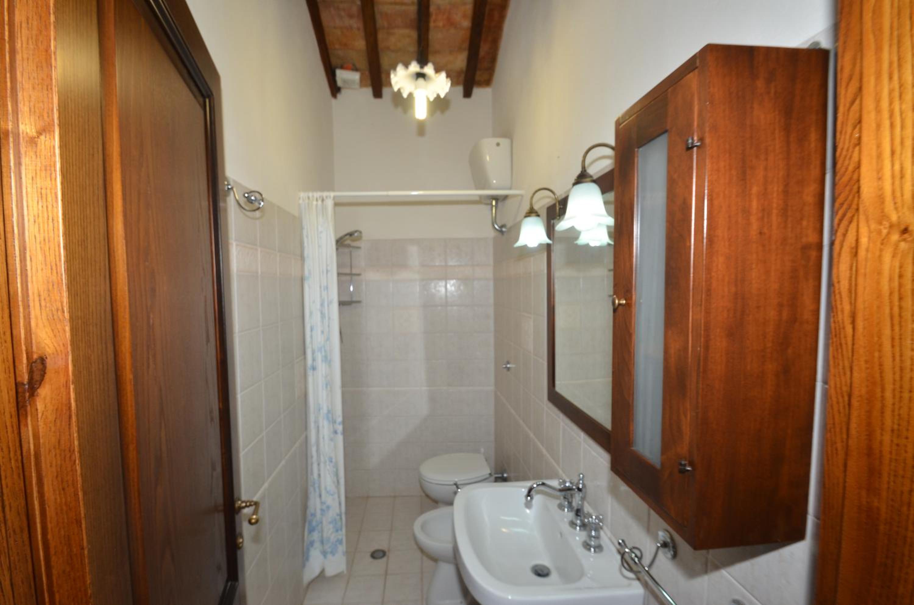 Deluxe Two-Bedroom Apartment with Garden View photo 3