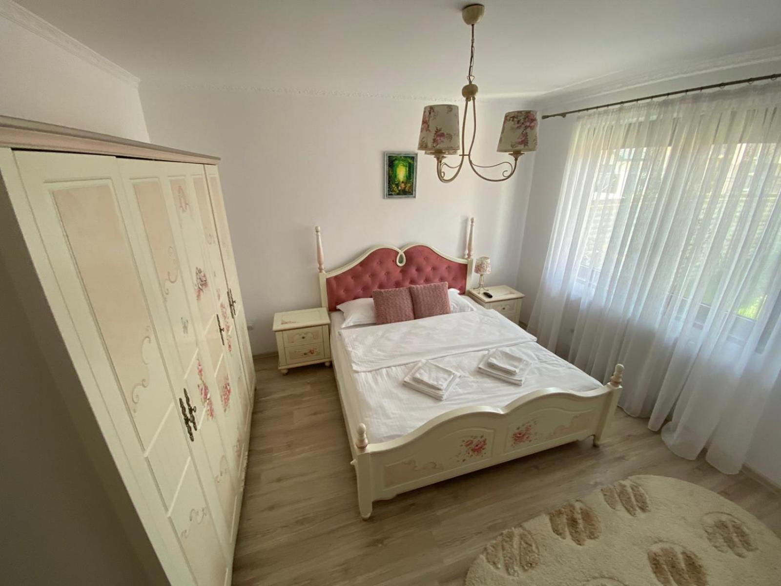 Three-Bedroom Villa - Photo 10