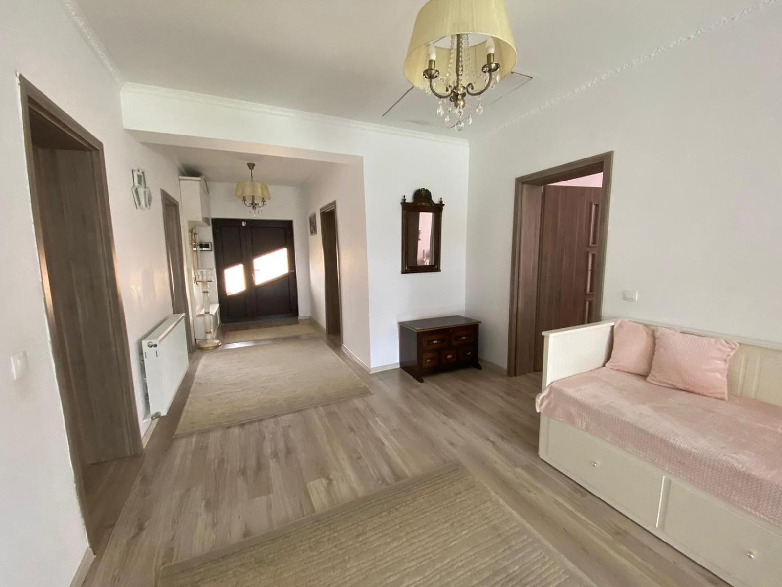 Three-Bedroom Villa - Photo 13