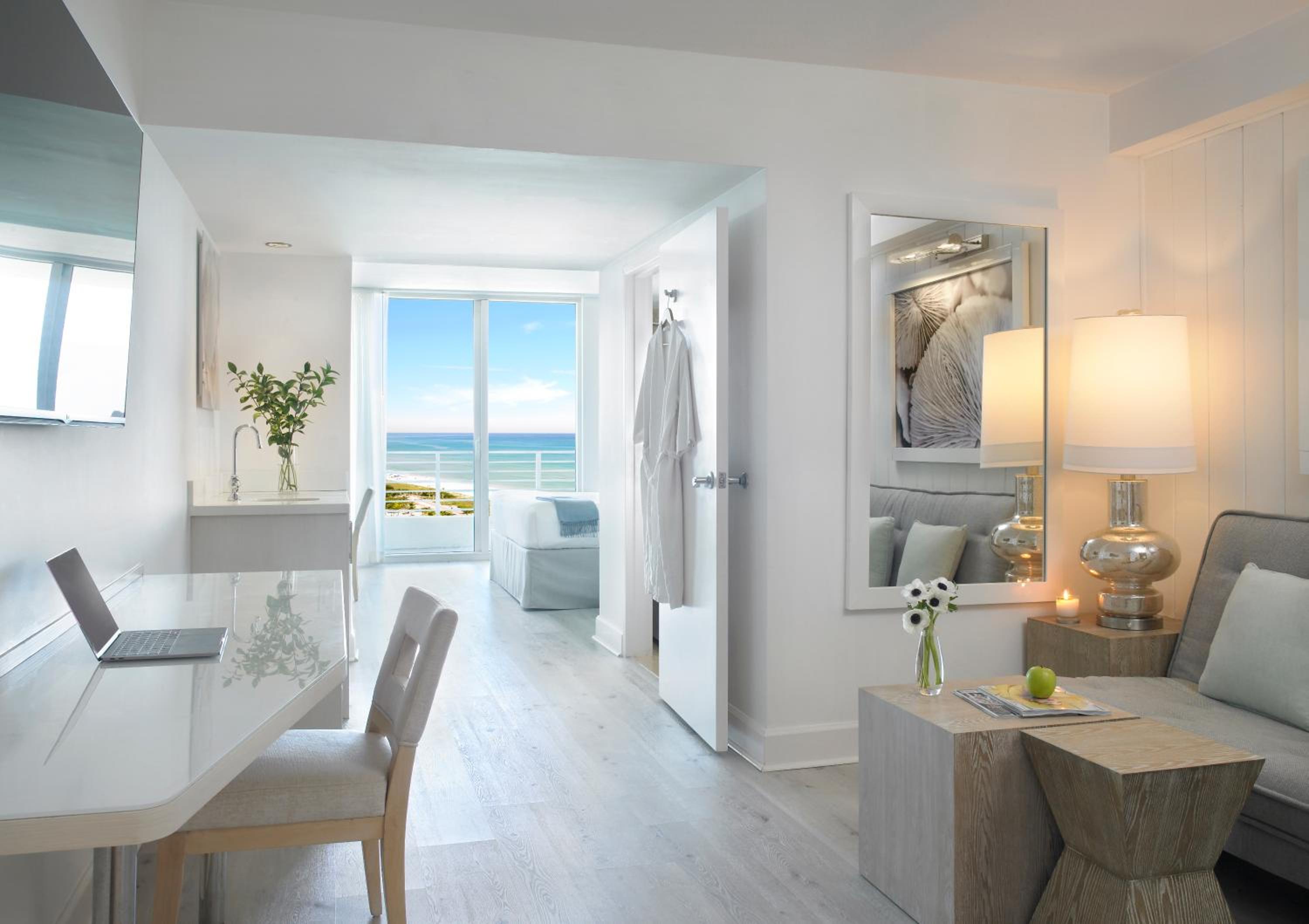 King Suite with Partial Ocean View
