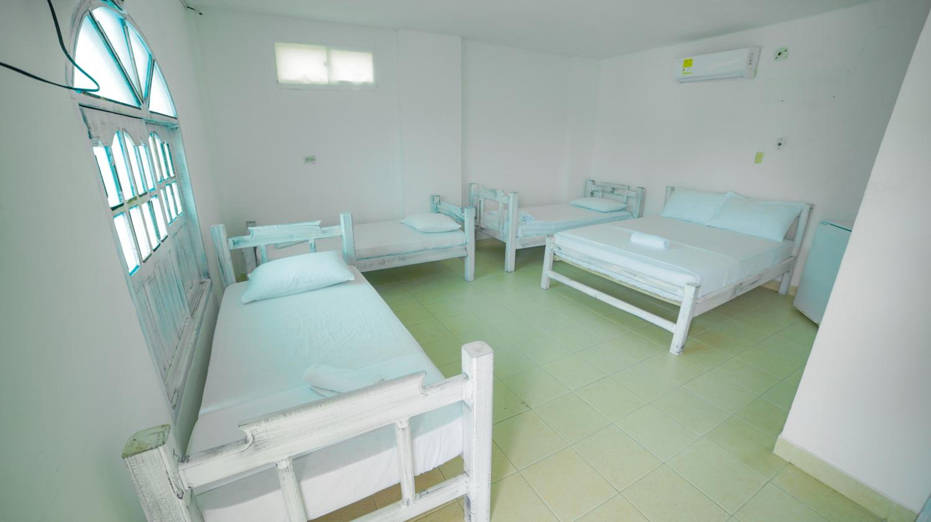 Family Room (5 Adults)