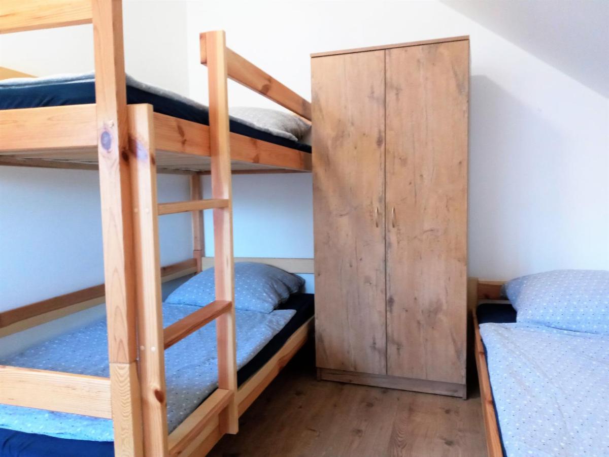 Triple Room with Private Bathroom photo 2