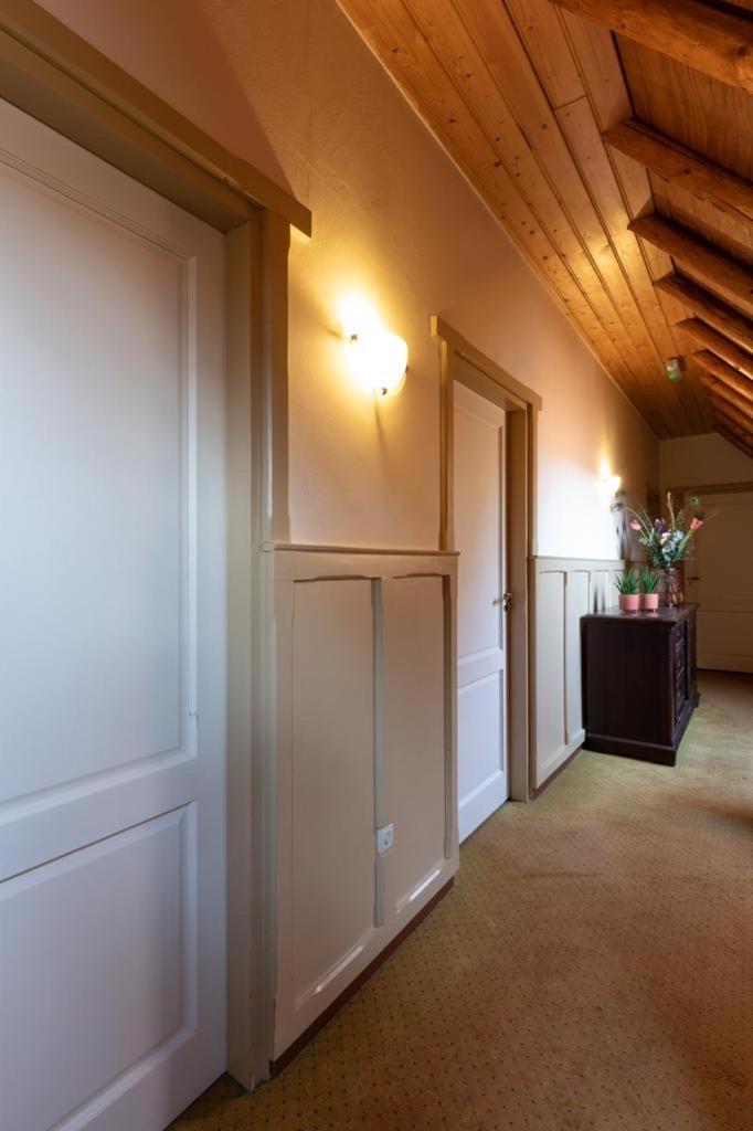 Large Double or Twin Room photo 3