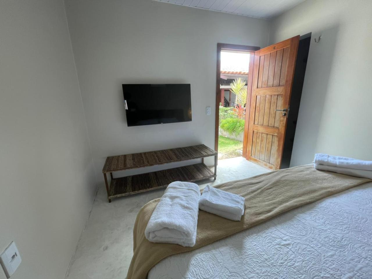 Suite - Photo 10