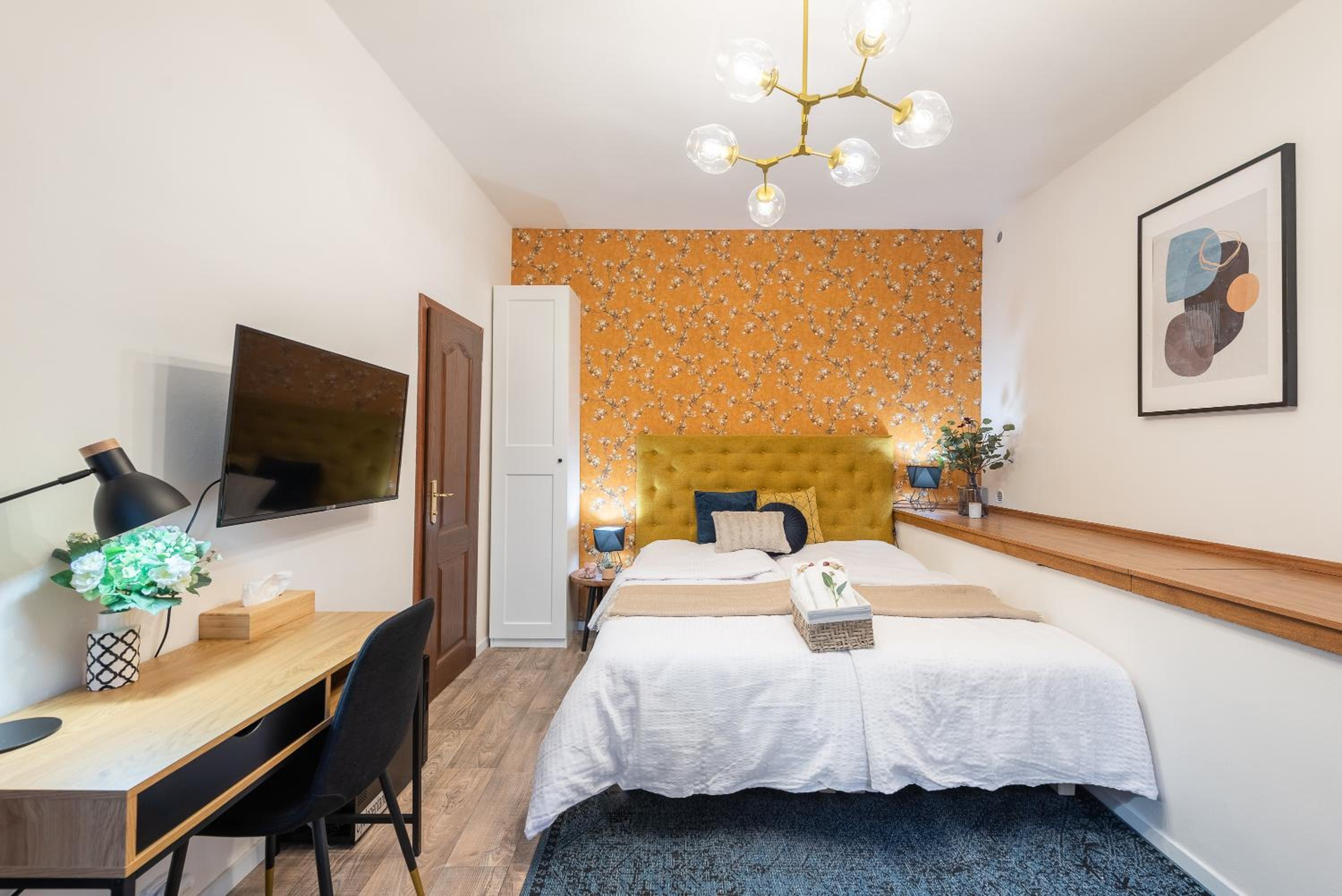 Double or Twin Room with Private Bathroom photo 2