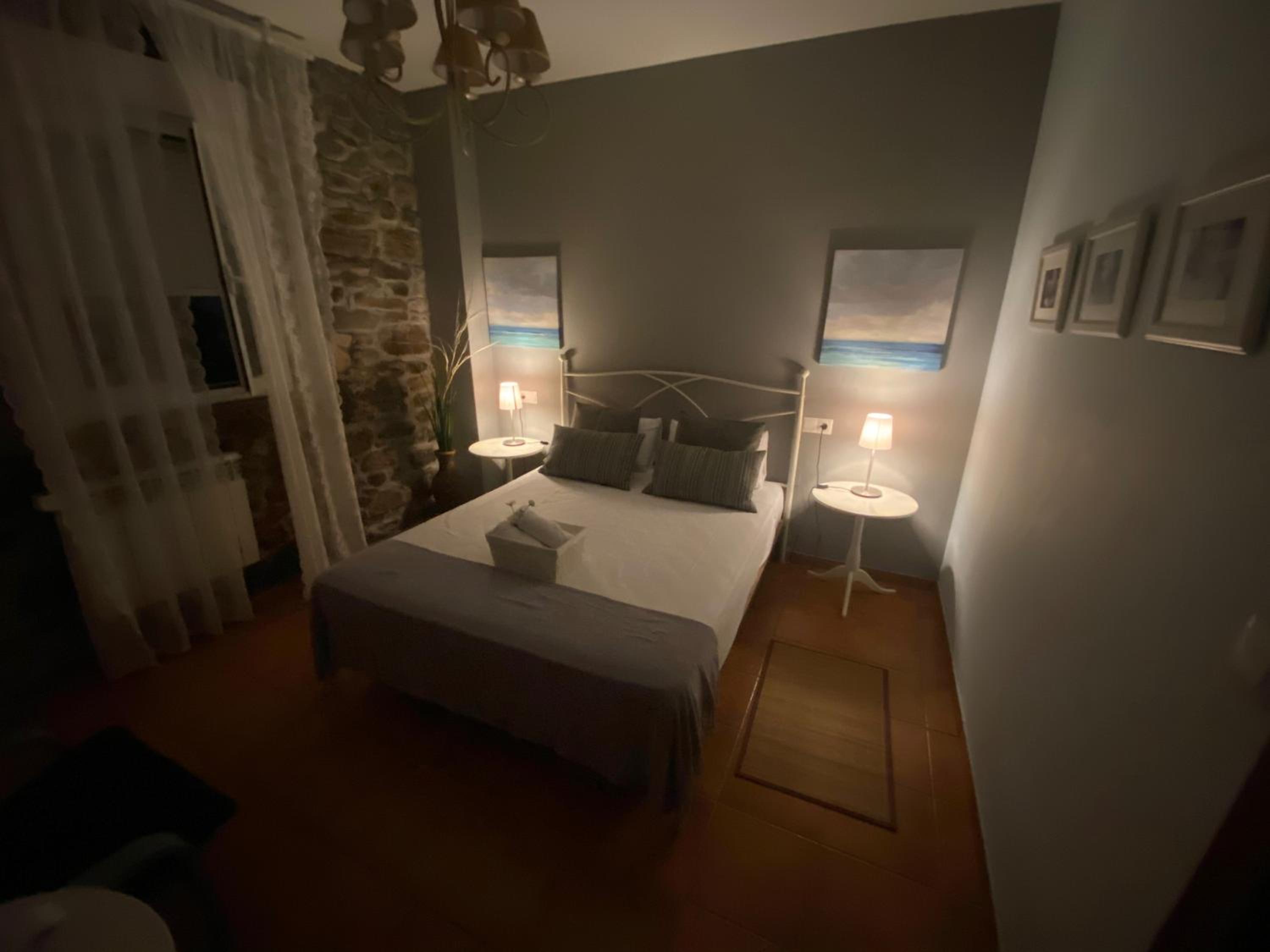 Queen Room photo 3