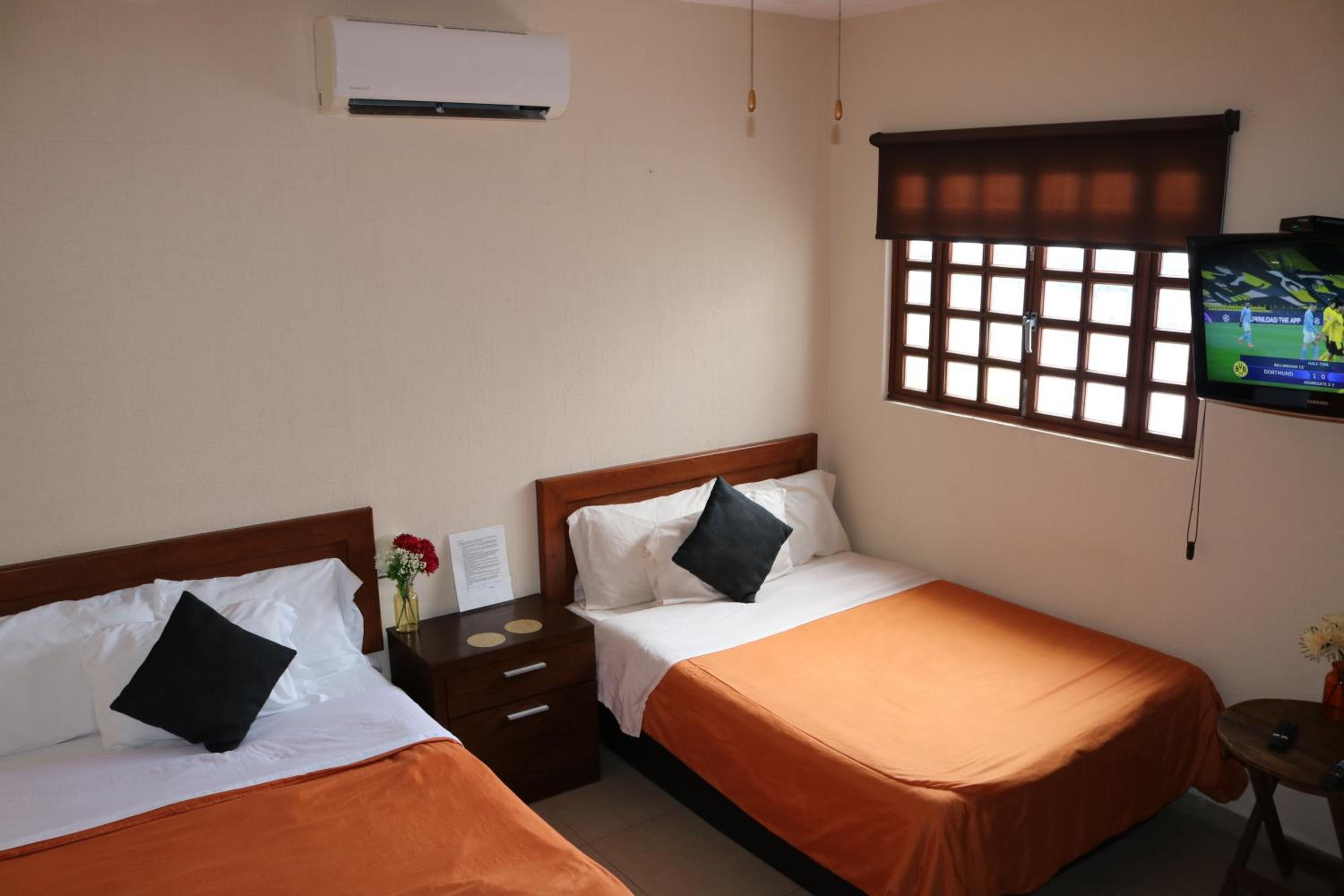 Twin Room with Private Bathroom