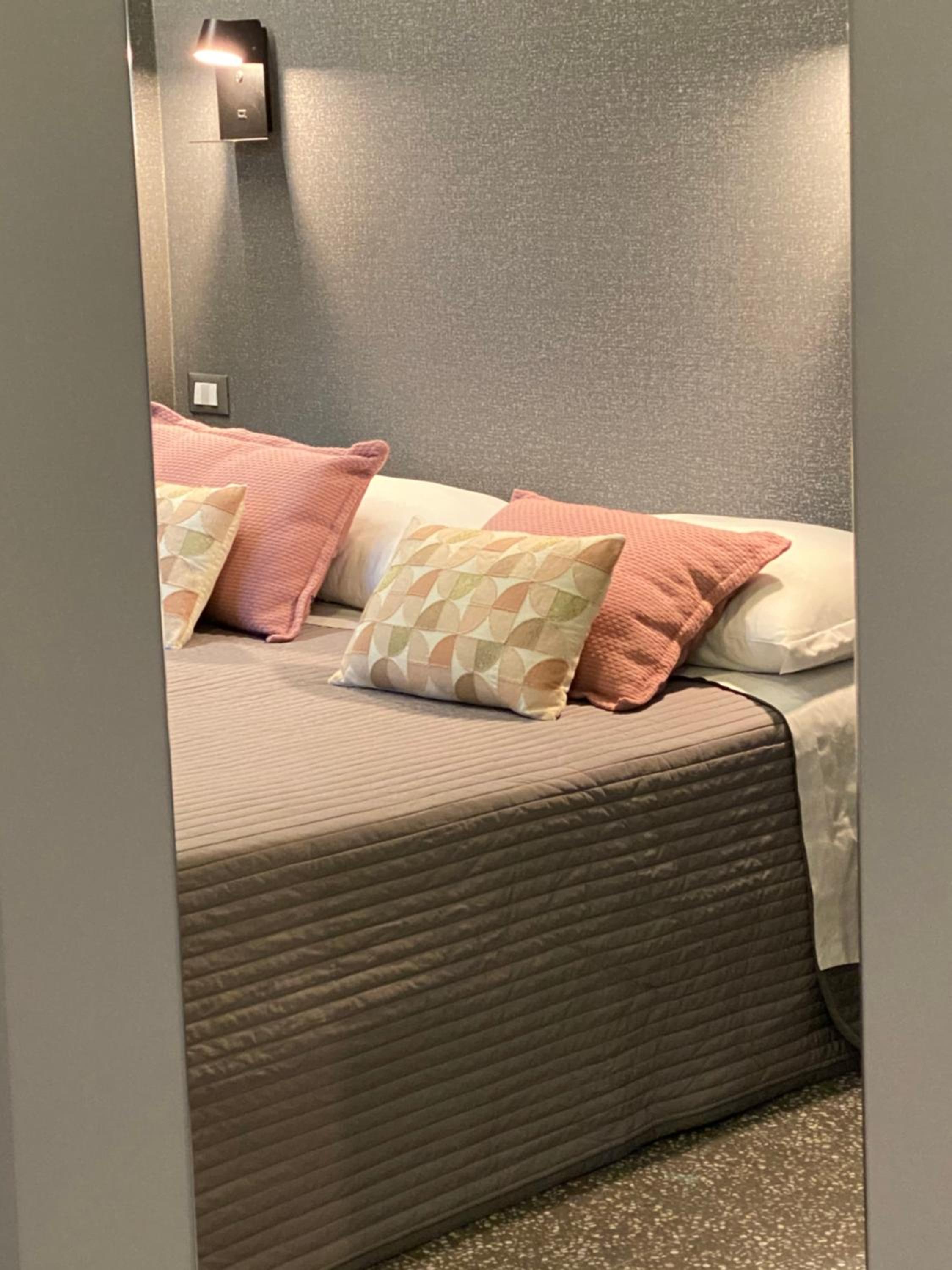 Double Room - Photo 4