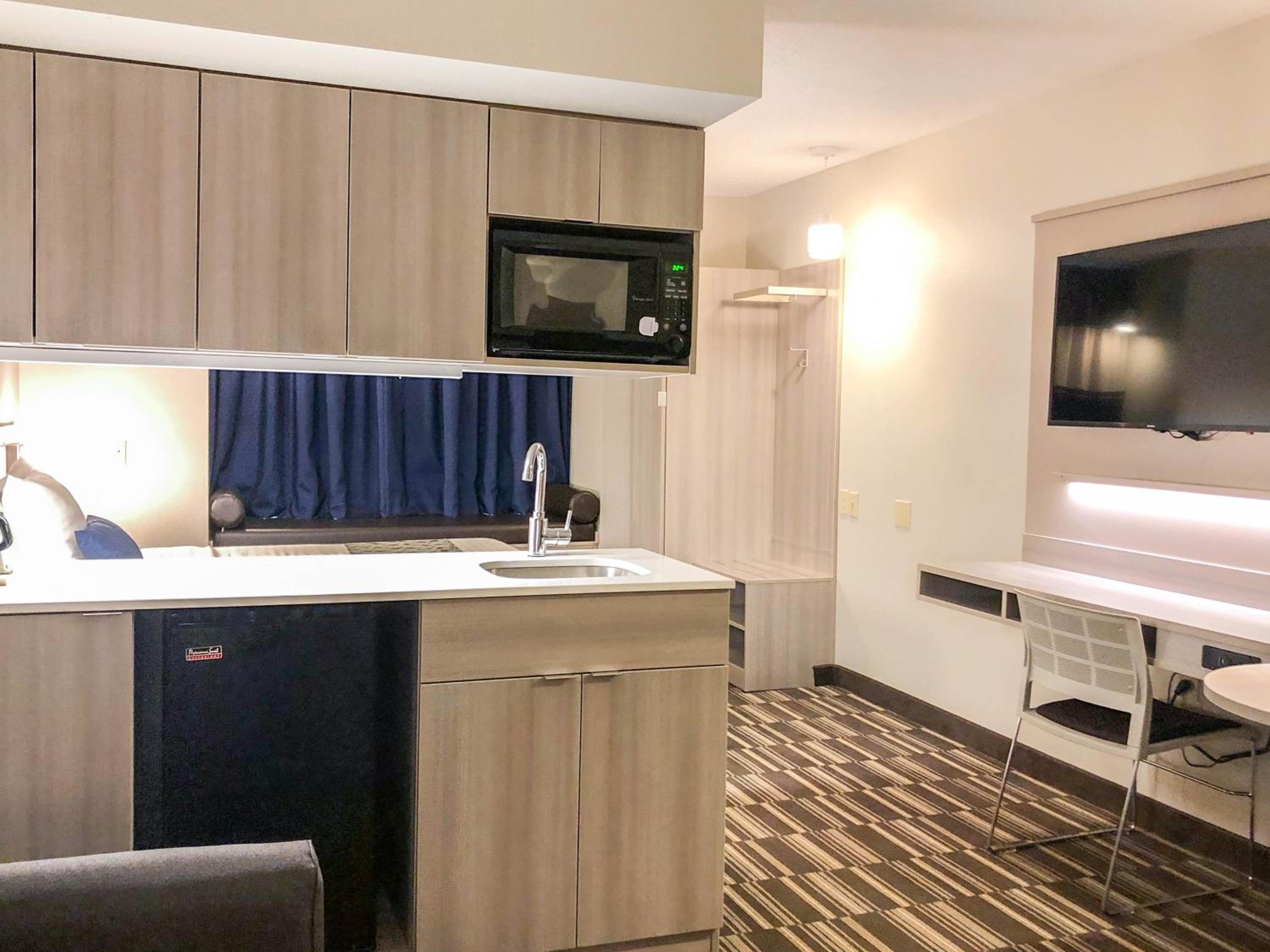 Studio Suite with 1 Queen Bed, Disability Access - Non-Smoking  - Photo 1