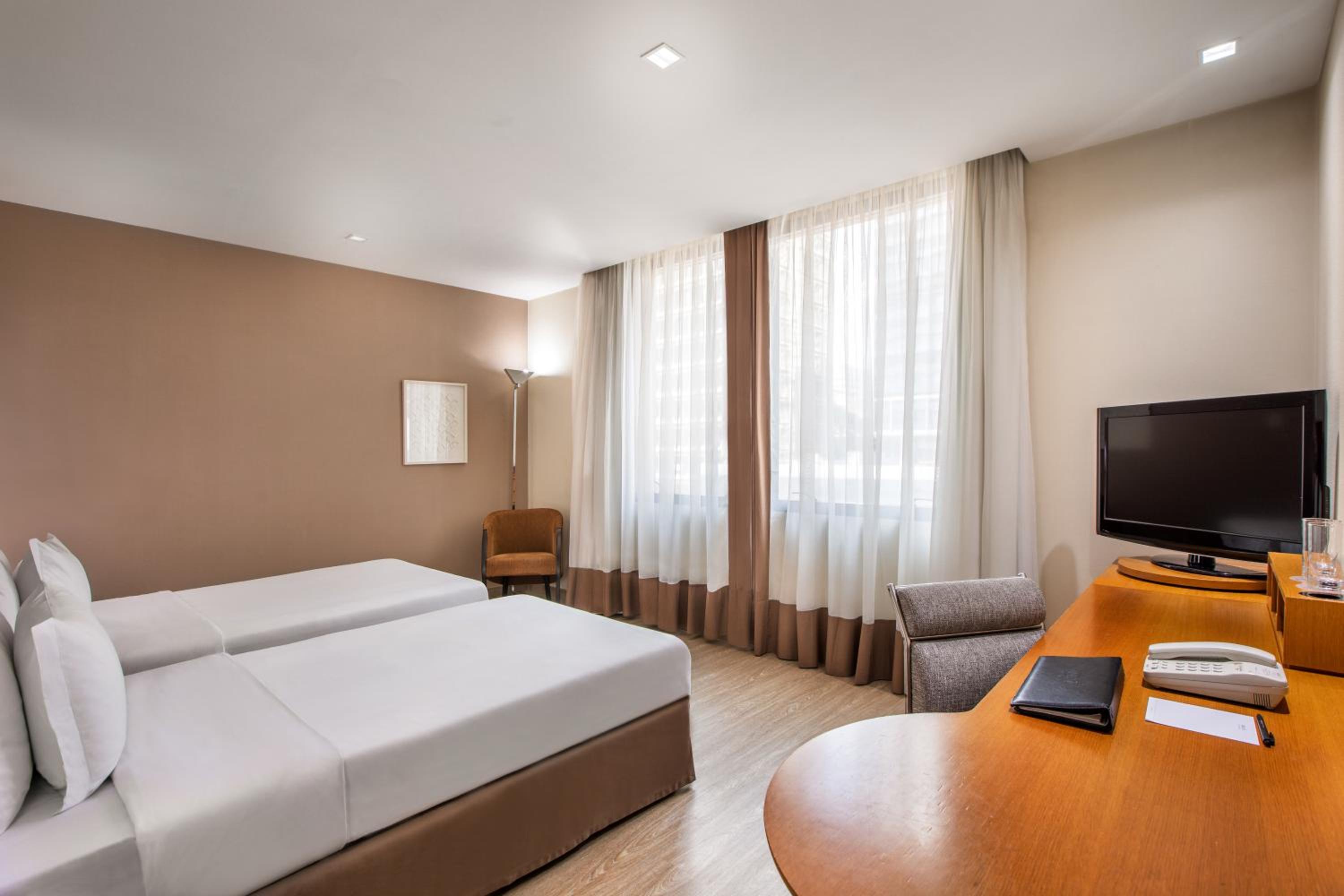 Classic Twin Room