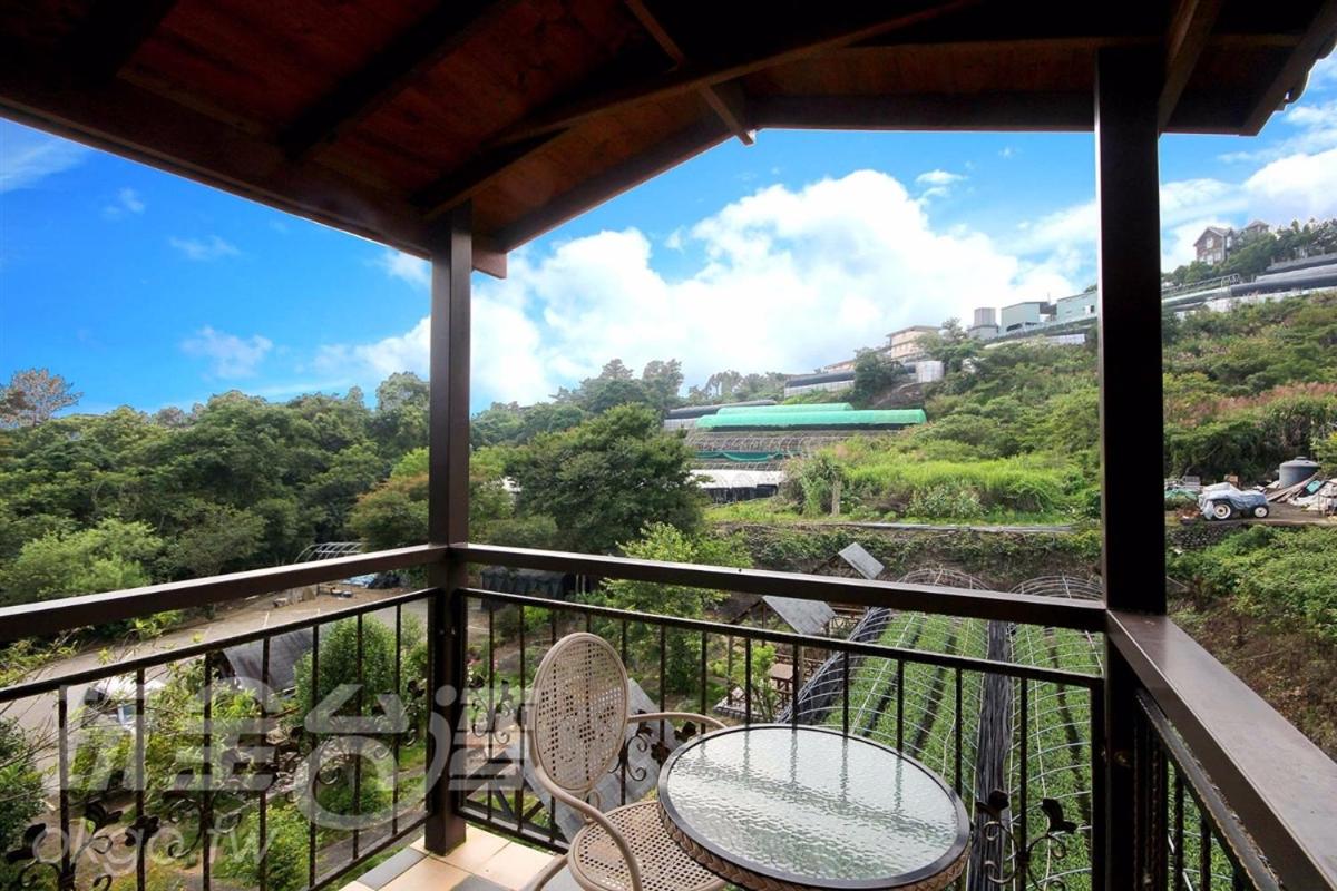 Quadruple Room with Balcony photo 3