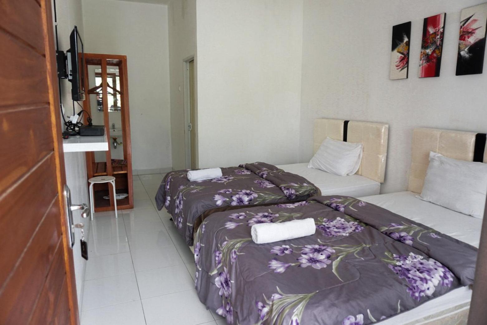 Twin Room with Mountain View - Photo 2