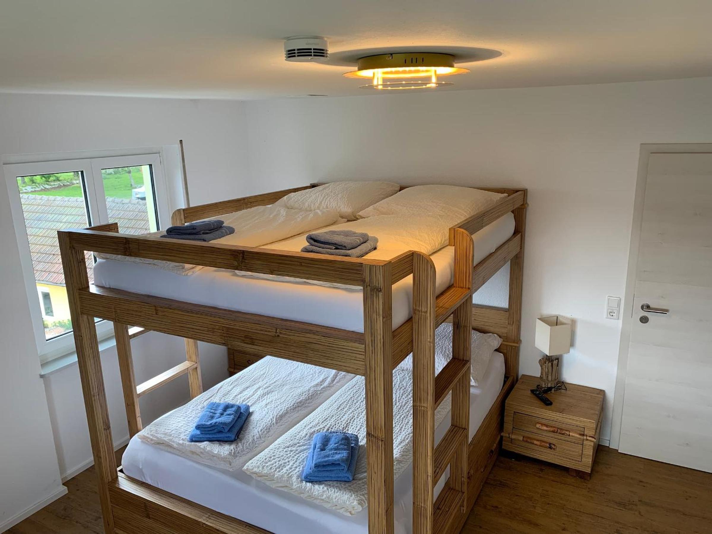 Quadruple Room with Lake View photo 3