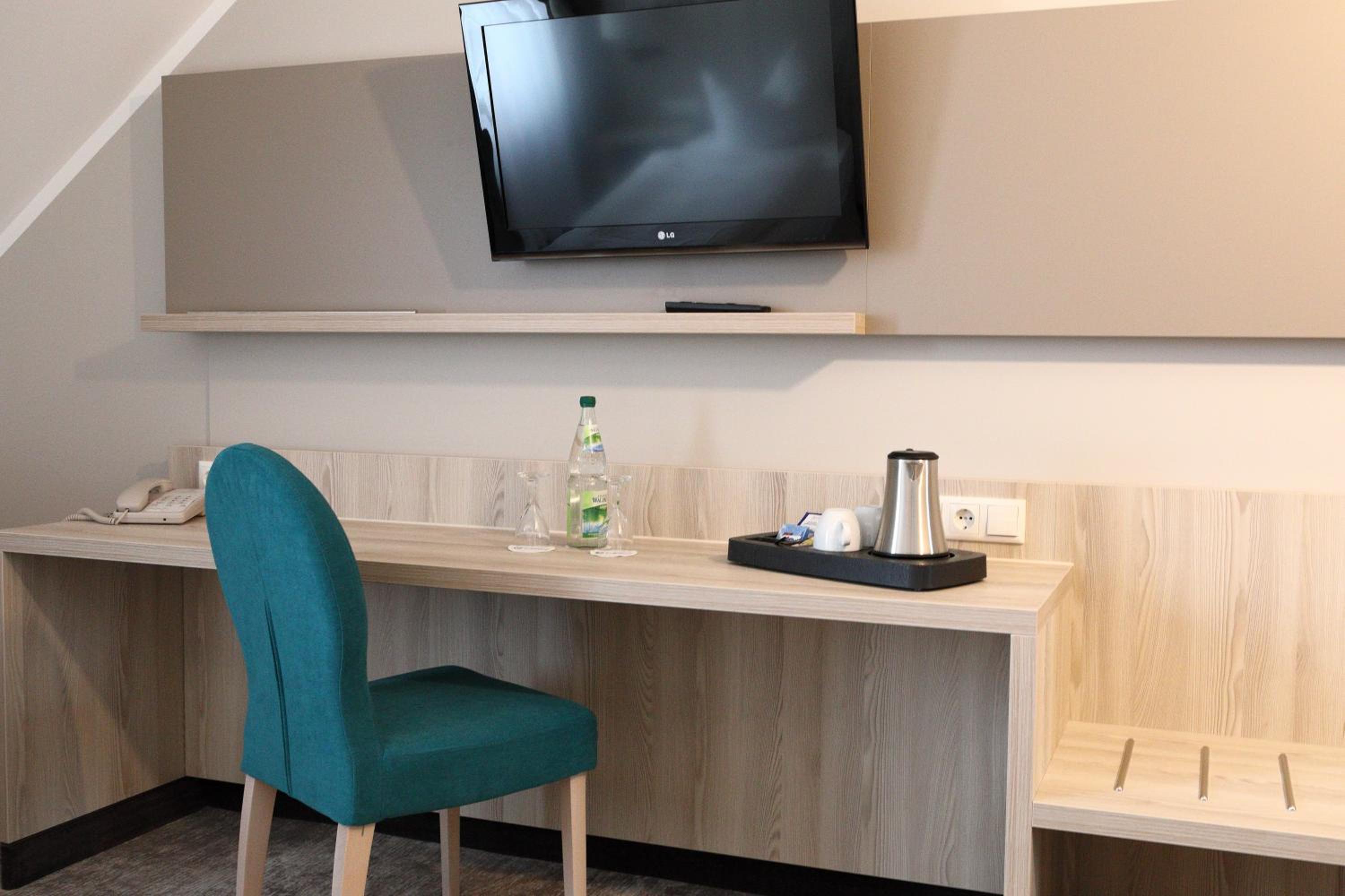 Superior Twin Room - Photo 2