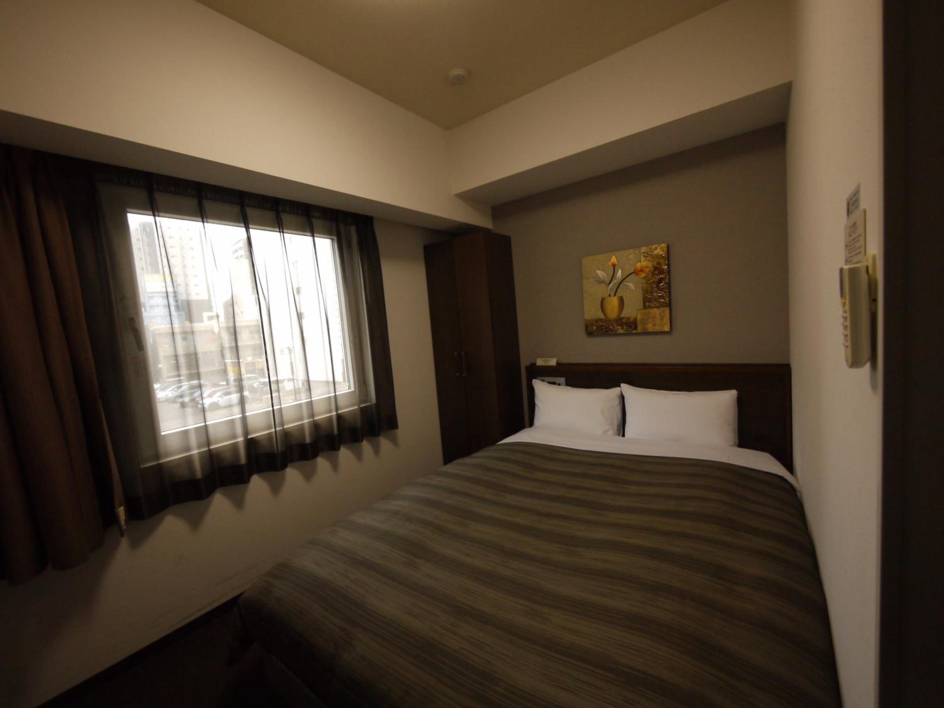 Double Room - Smoking - Photo 5