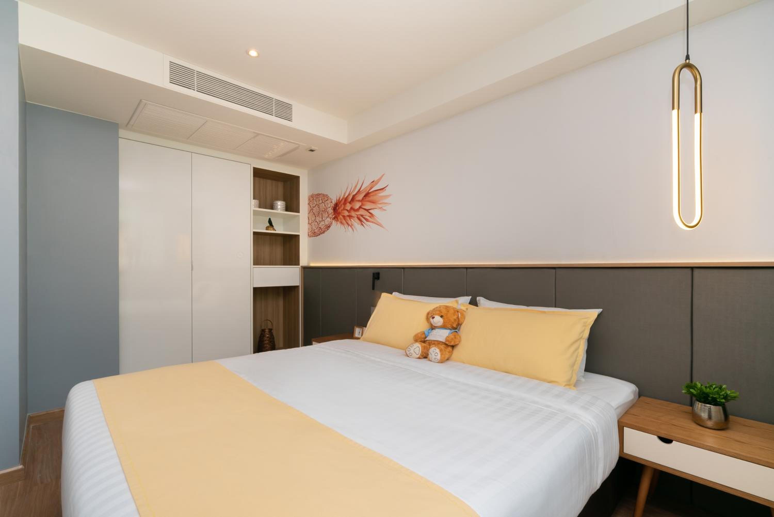 One Bedroom Deluxe - Photo 5