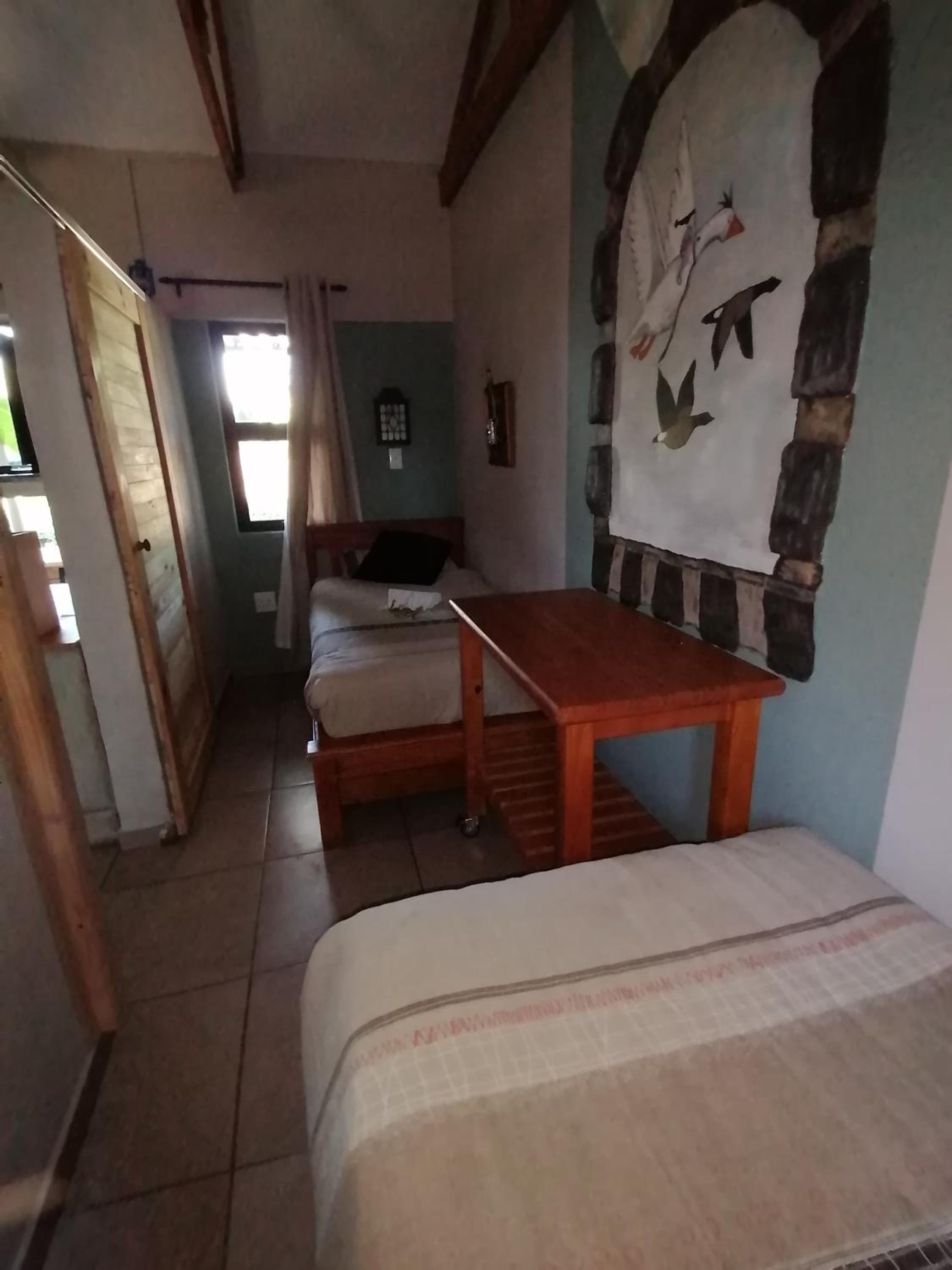 Family Room - Photo 4