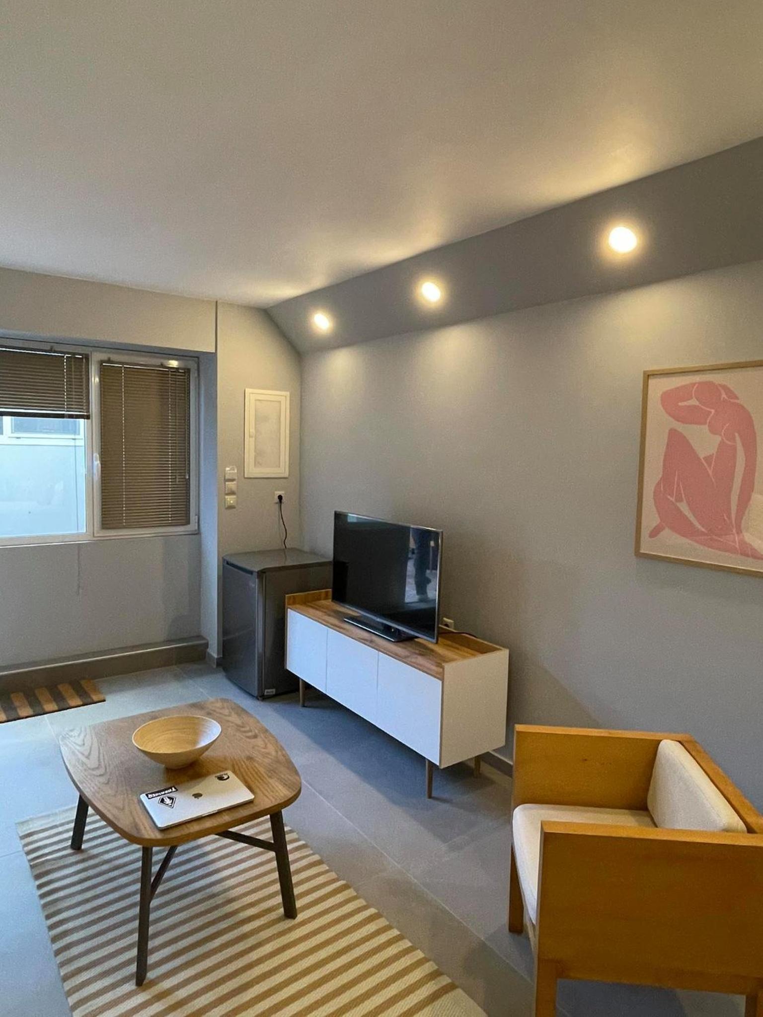 Basic Triple Room - Photo 1