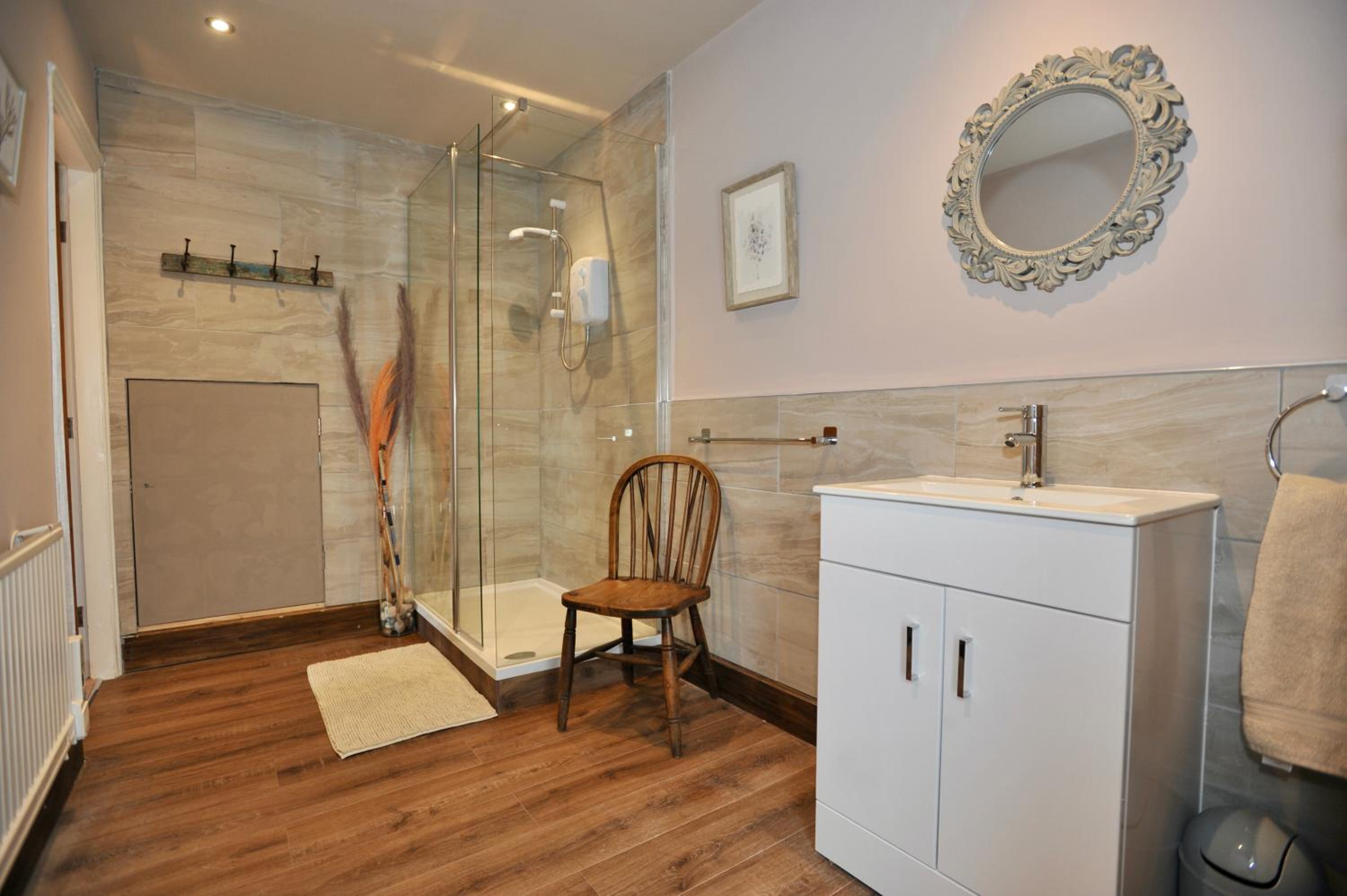One-Bedroom Apartment - Photo 15