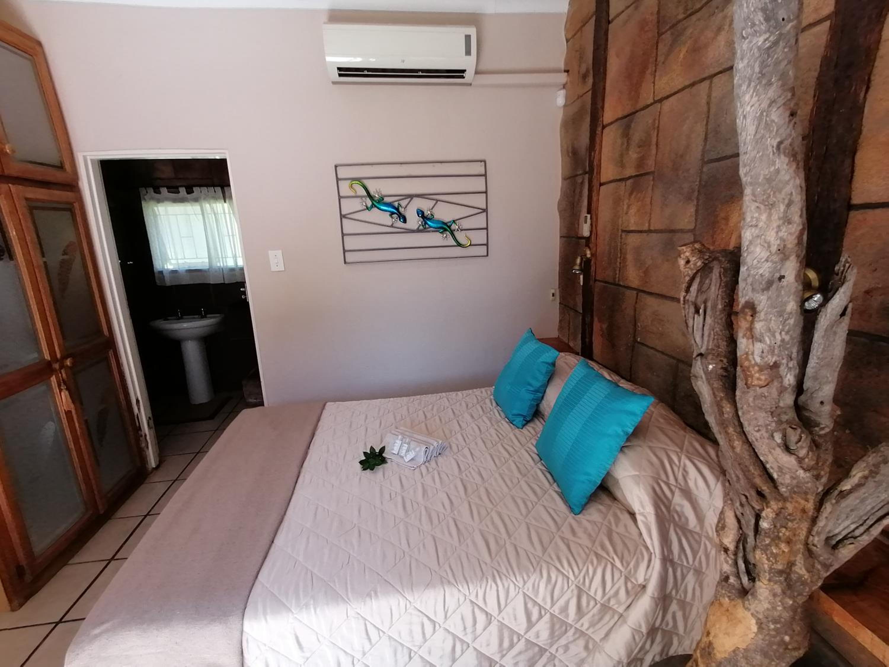 Deluxe Double Room - Photo 2