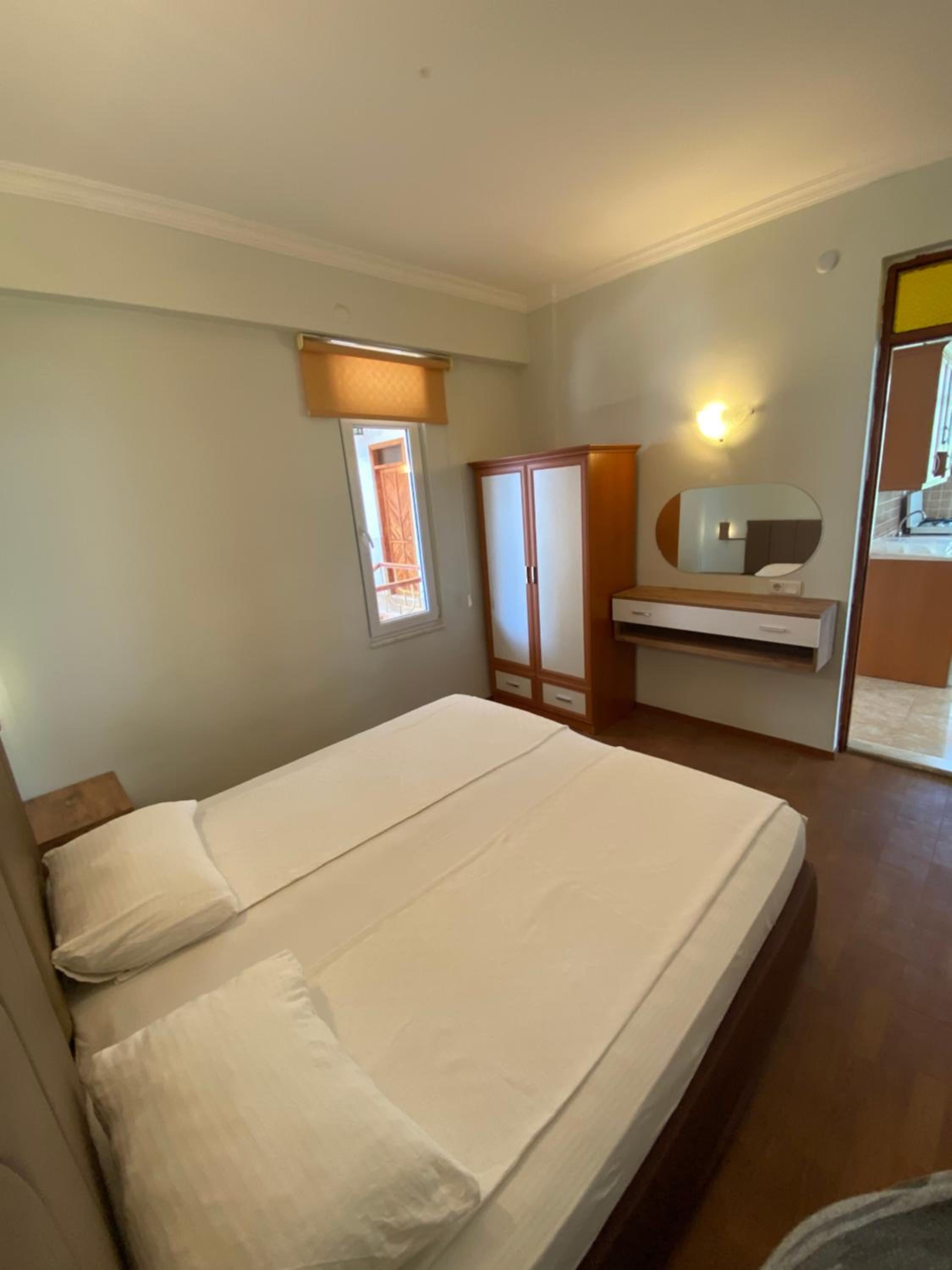 Two-Bedroom Deluxe Apartment with Balcony photo 3