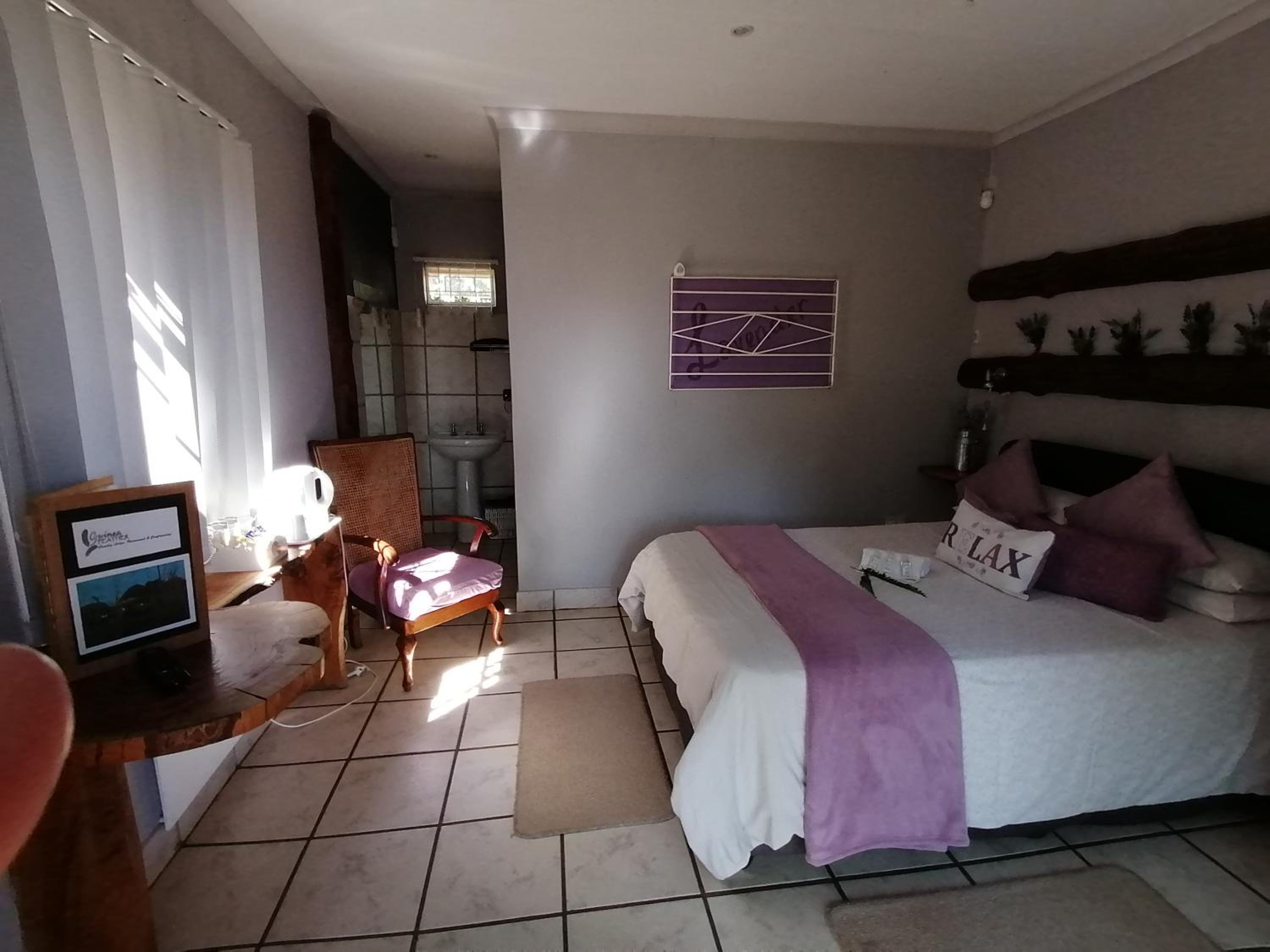 Deluxe Double Room with Bath - Photo 2