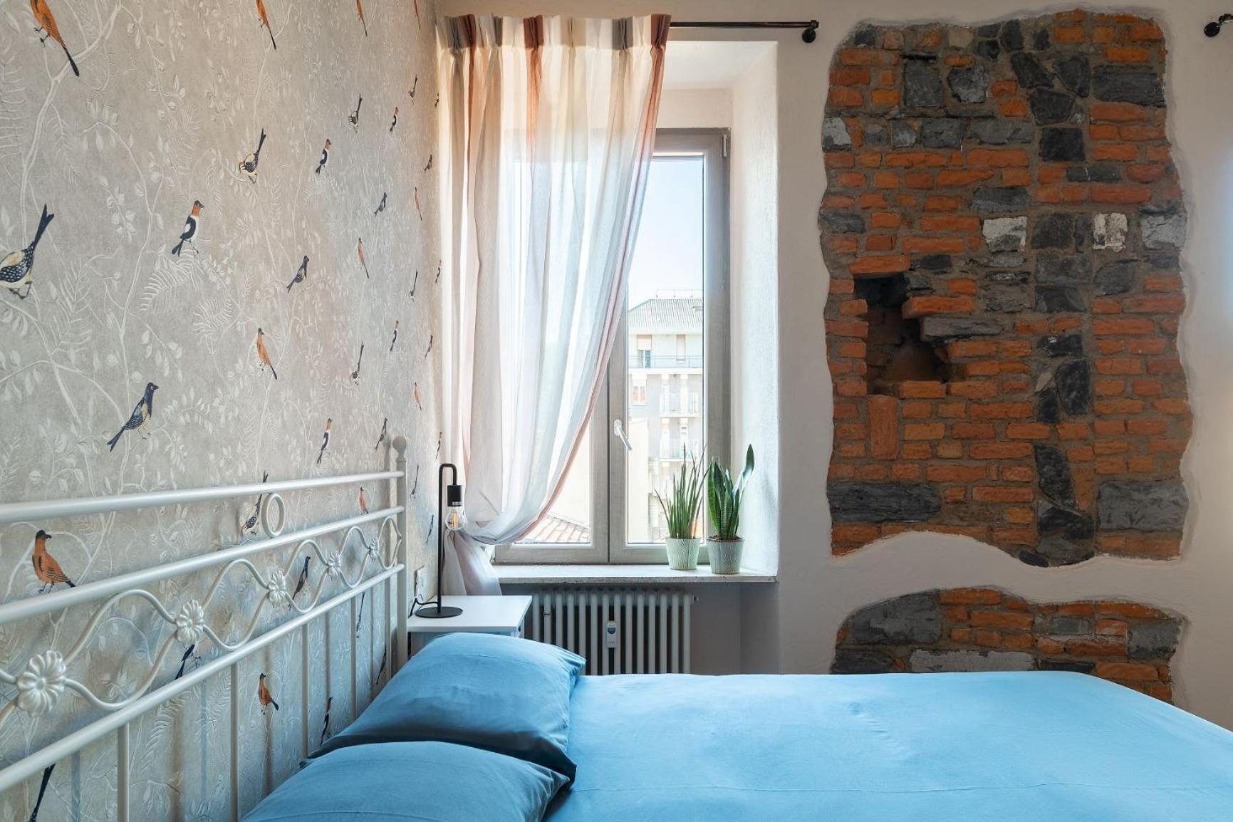 One-Bedroom Apartment - Photo 36