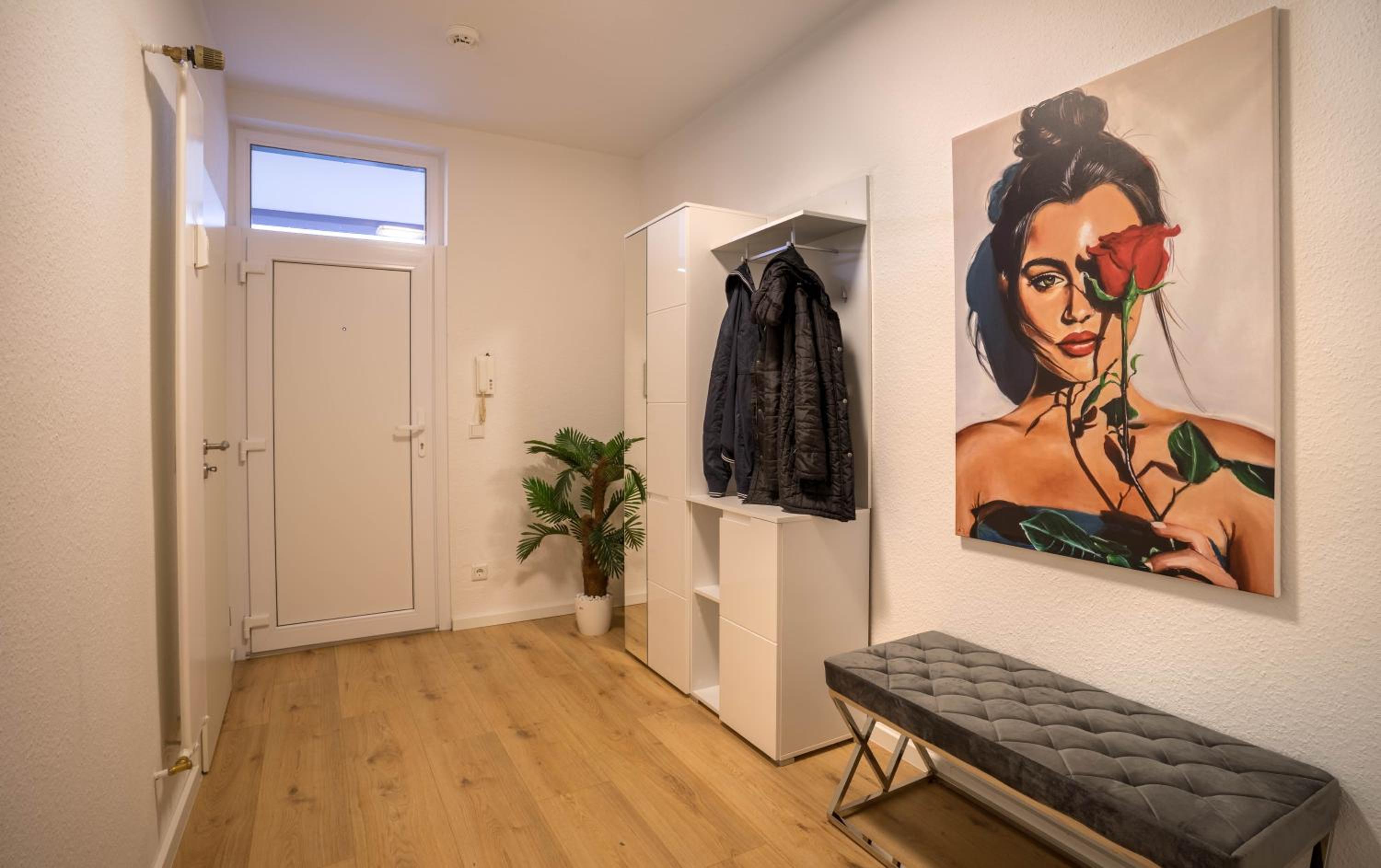 One-Bedroom Apartment - Photo 9