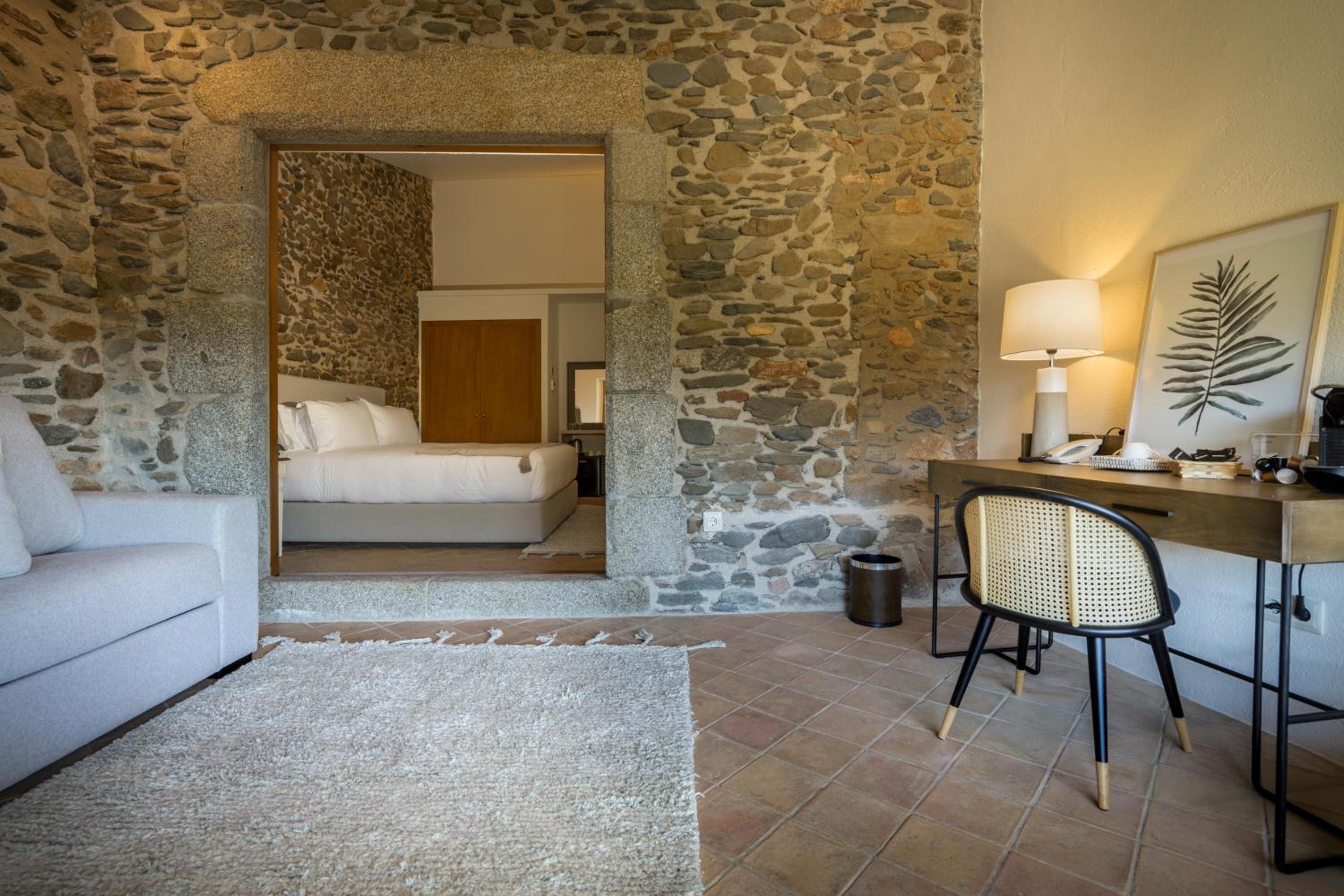 Suite with Garden View - Photo 4