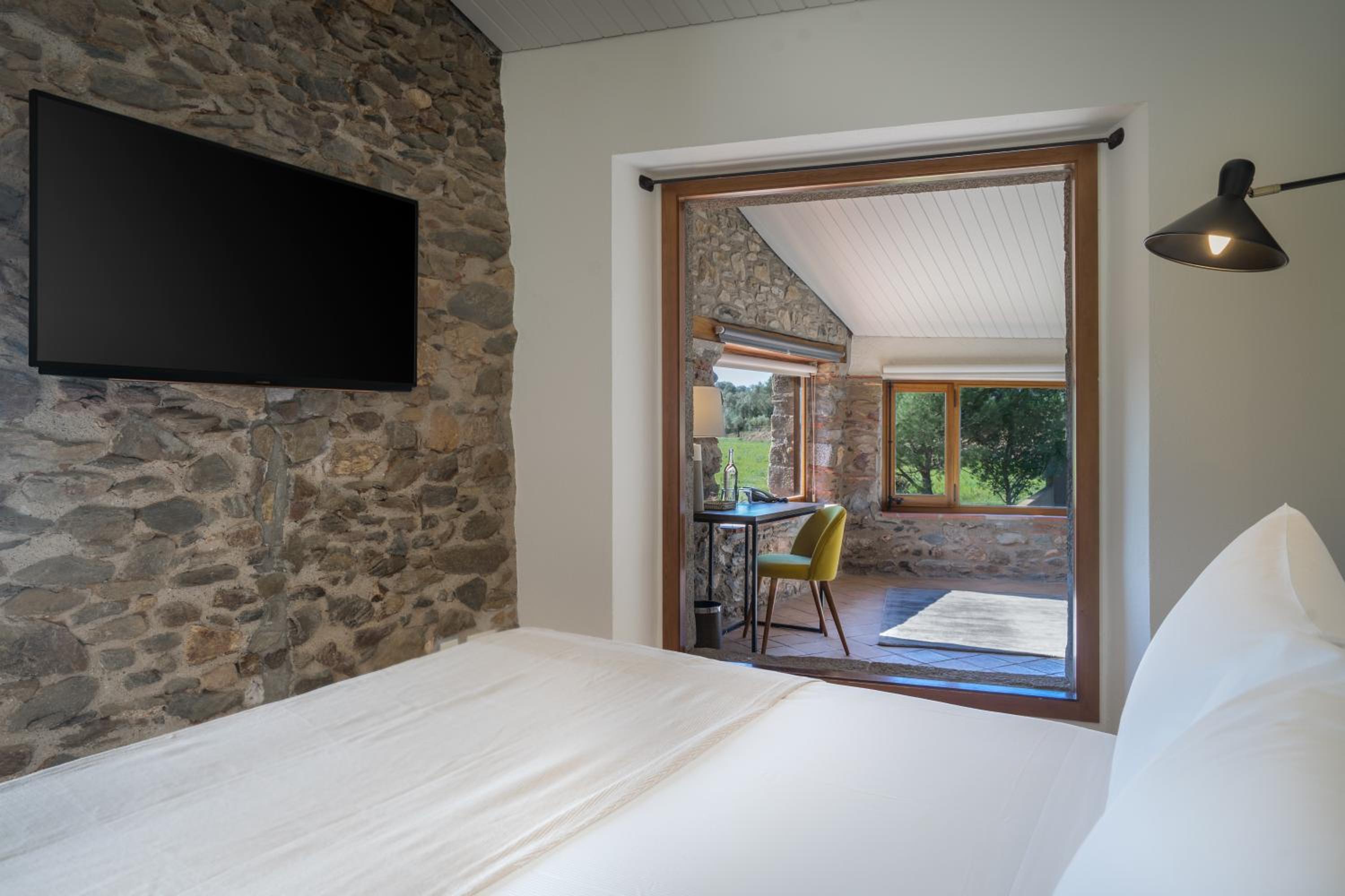 Deluxe Triple Room - Photo 5