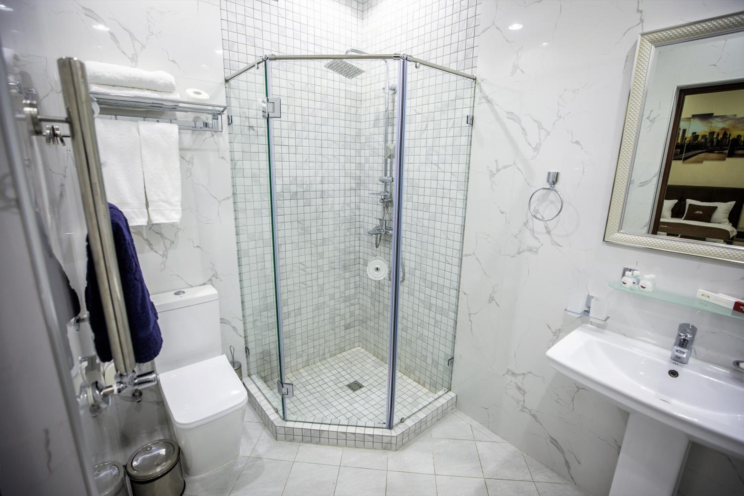 Standard Double Room - Photo 5