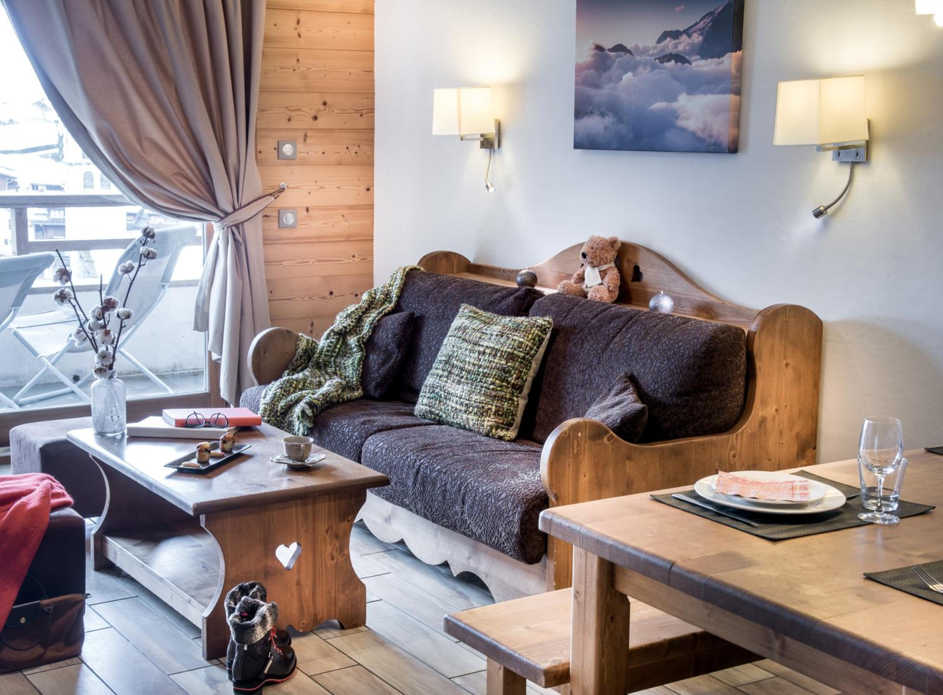 One-Bedroom Apartment (4 Adults)